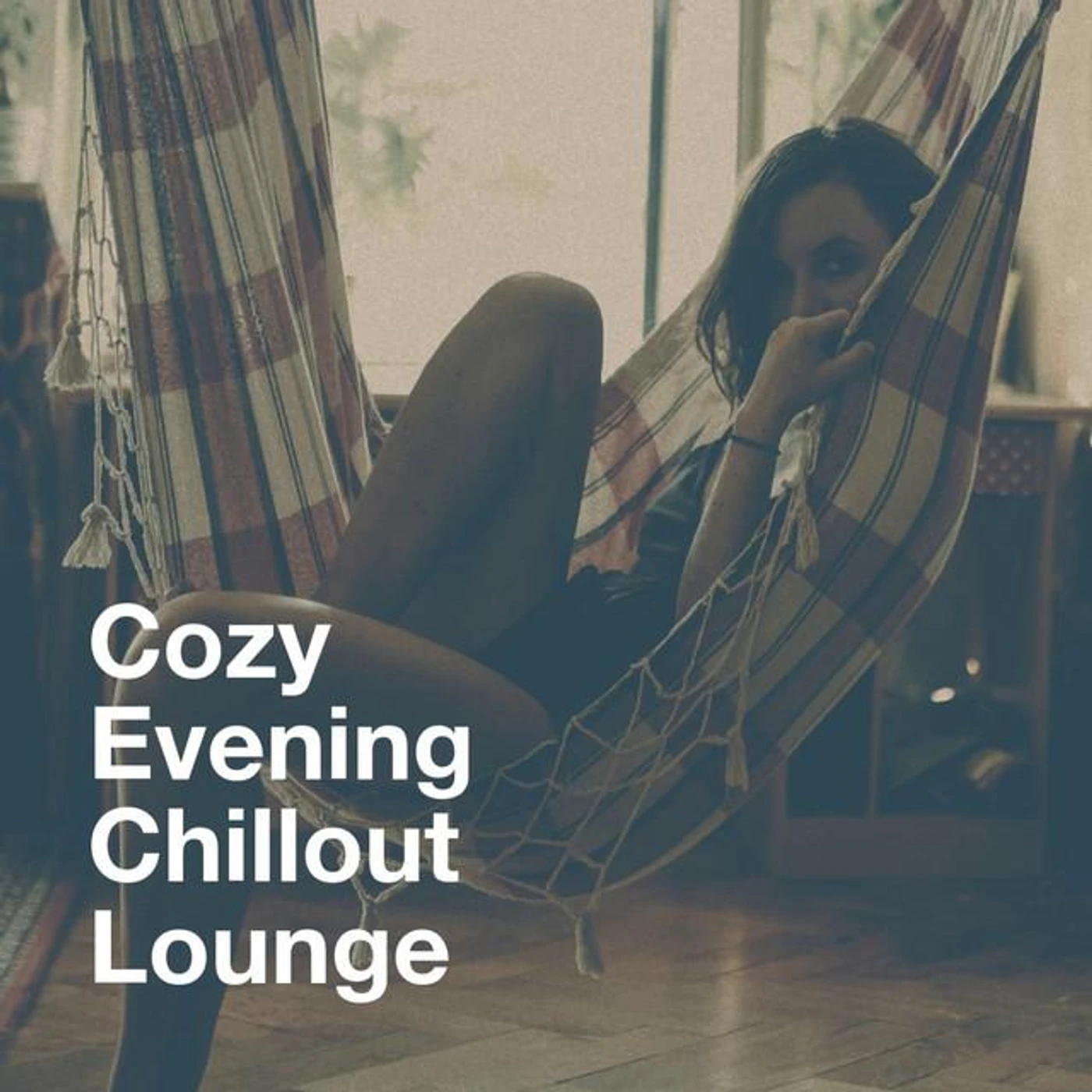 Saint Tropez Radio Lounge Chillout Music Club