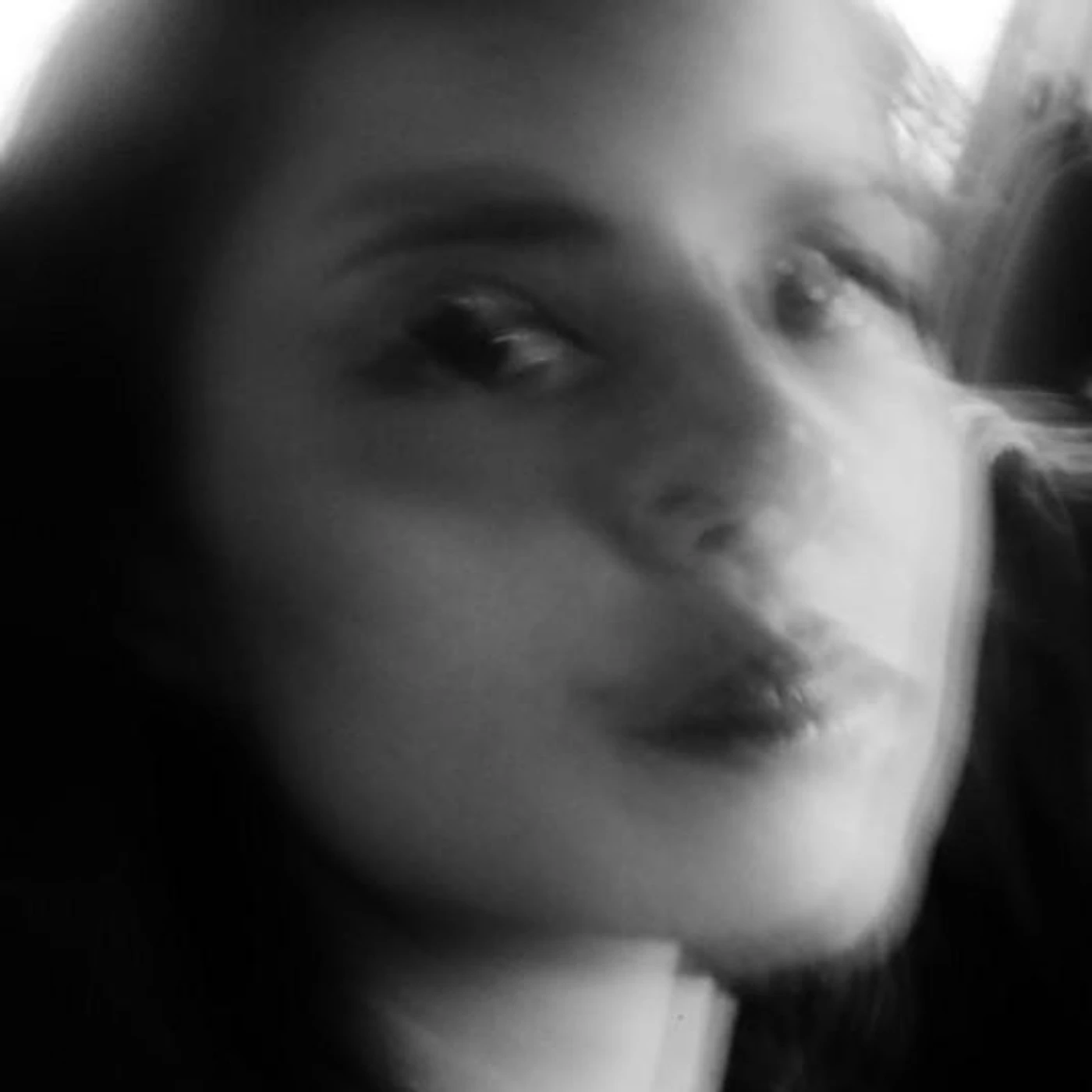 Sara Persico Brand Page