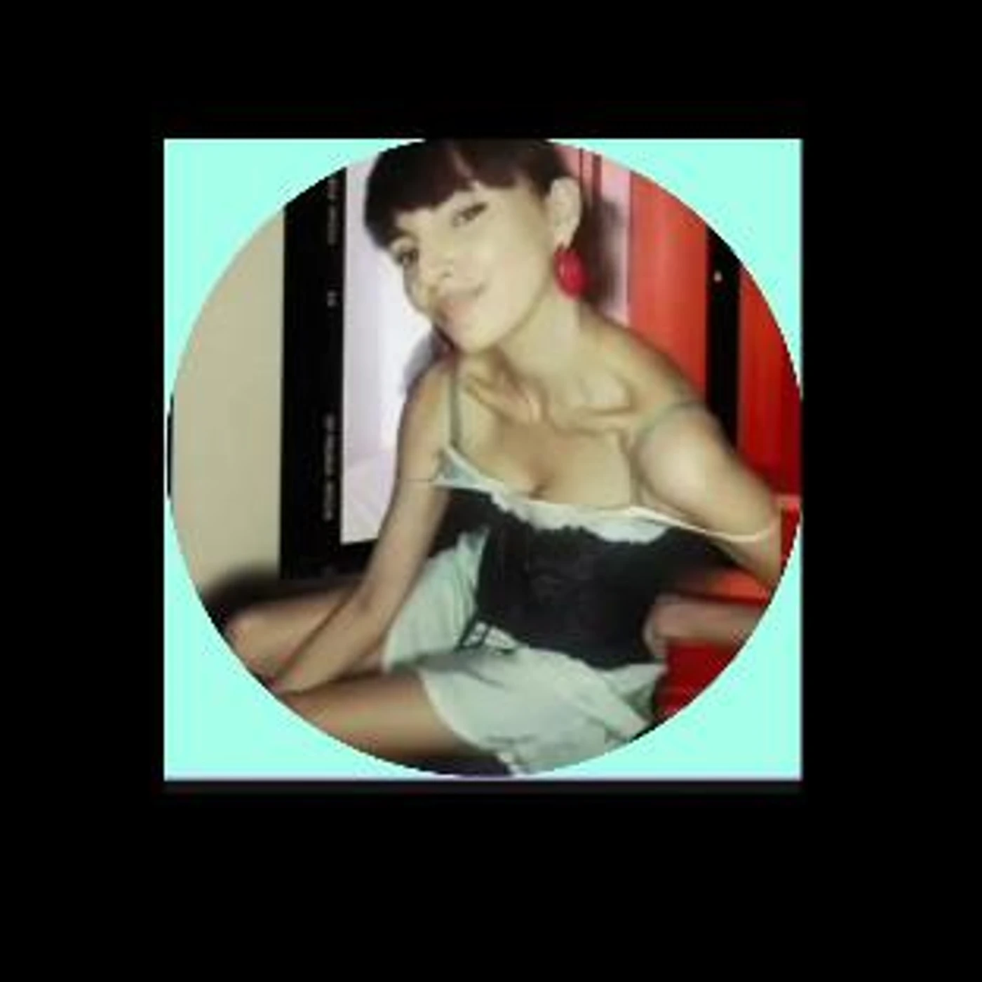Sara Schiralli Brand Page