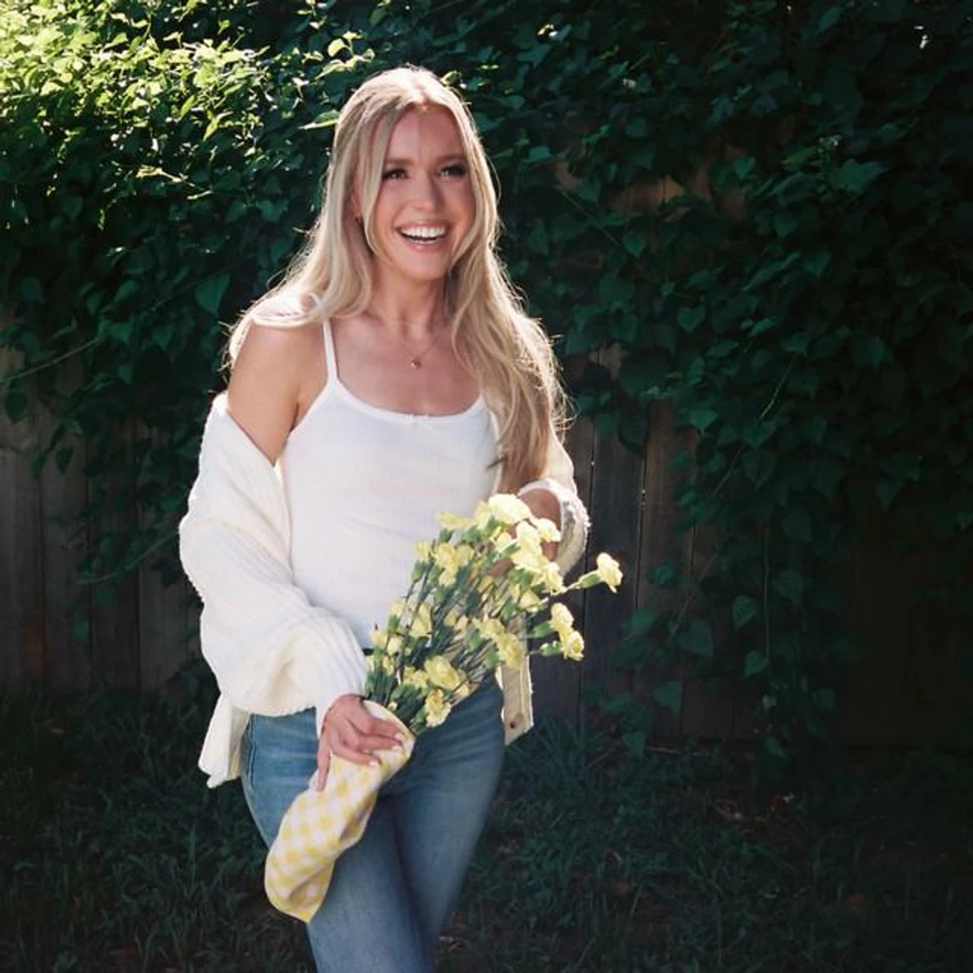 Sarahbeth Taite Brand Page