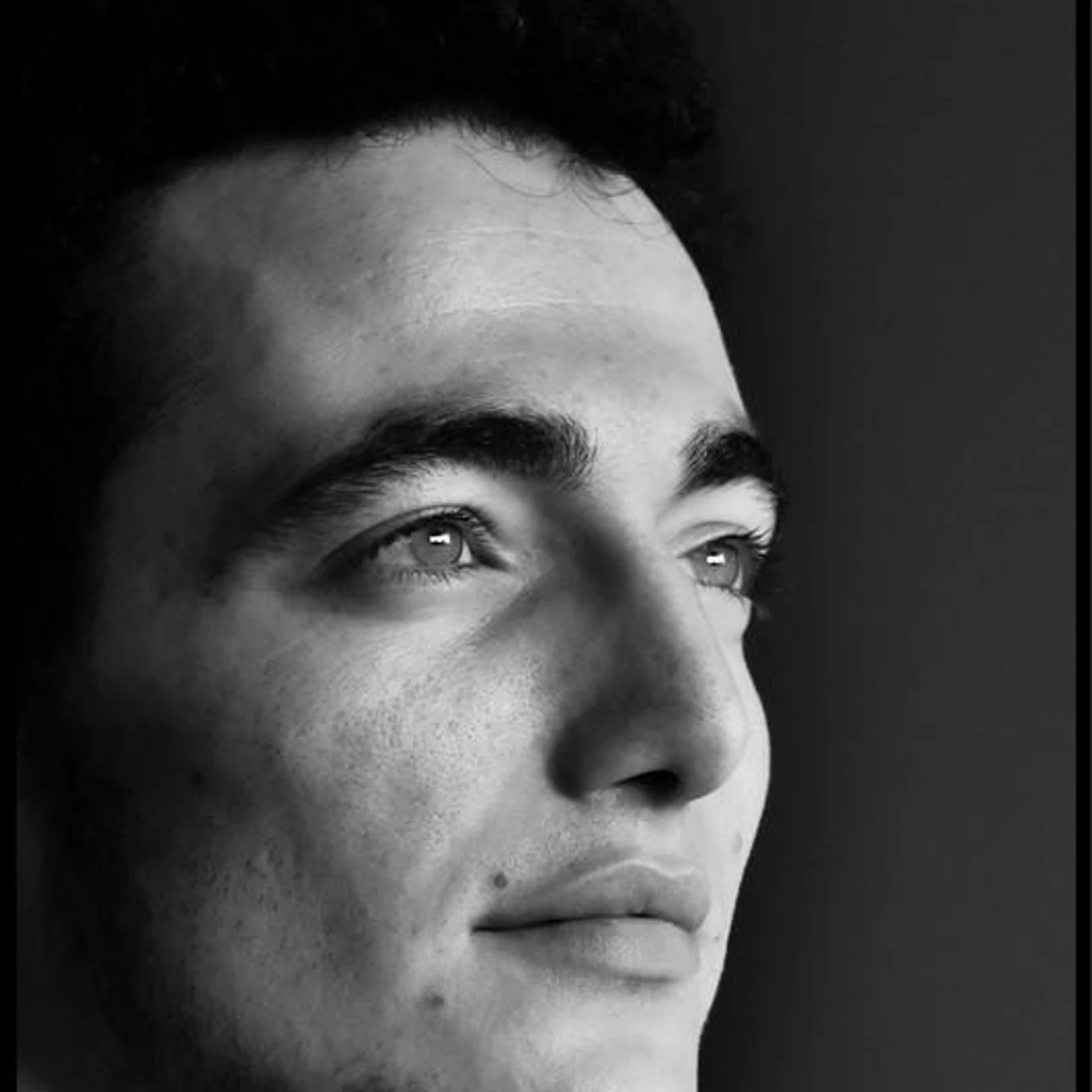 Shahar Amdor Brand Page