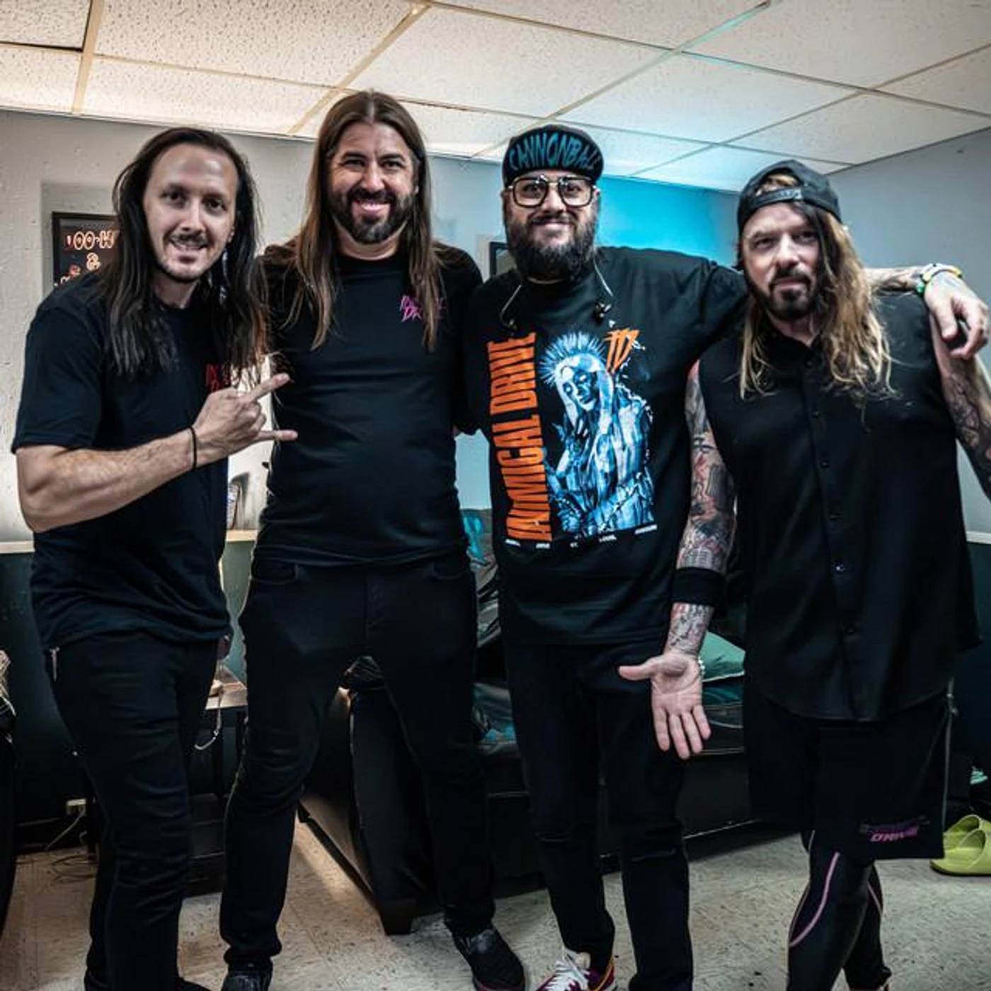 Silvertung Brand Page