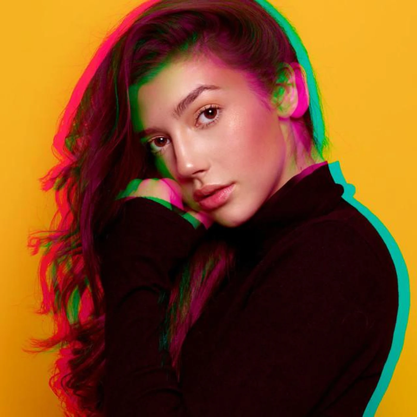 Sissy Sheridan Brand Page