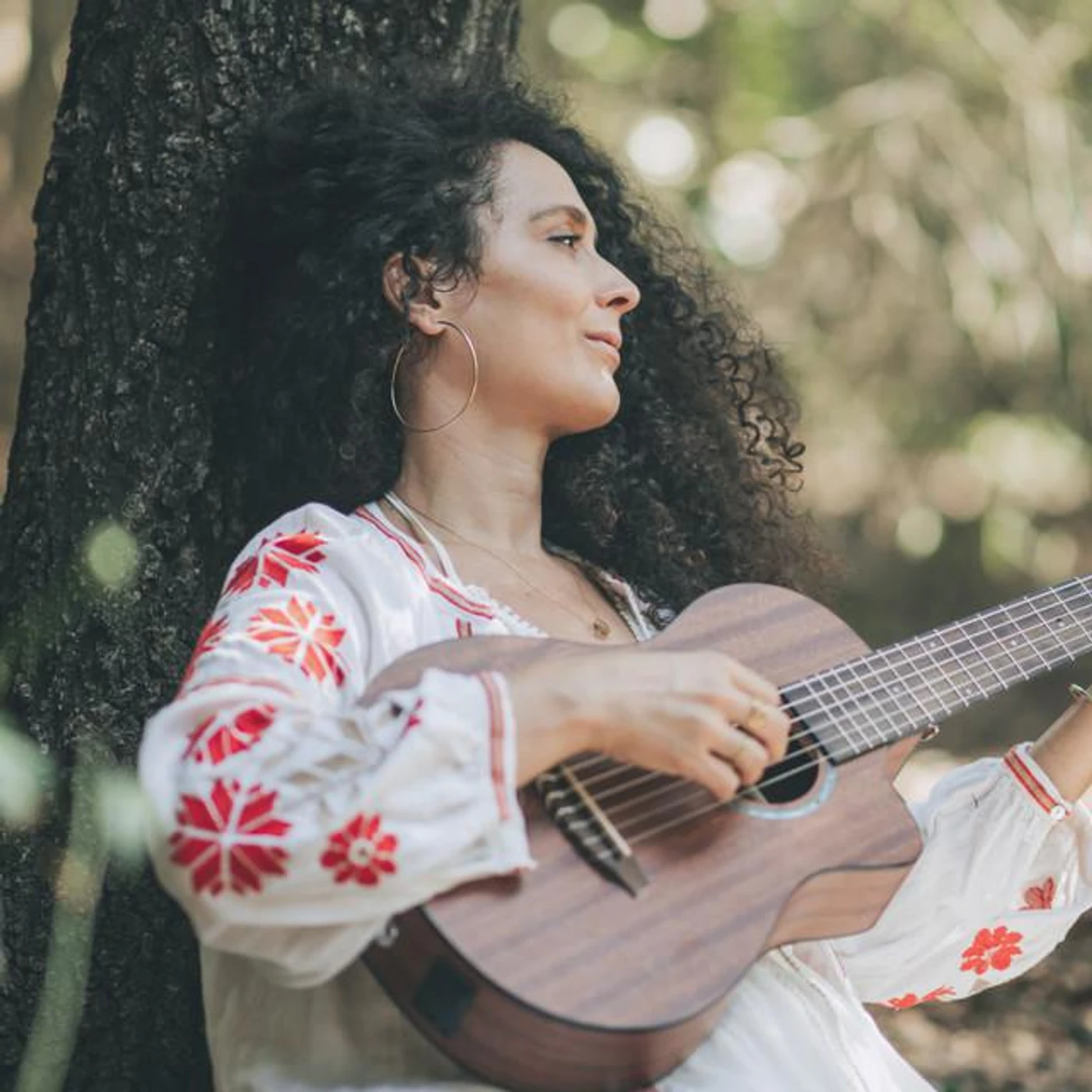 Sophia Tuv Brand Page