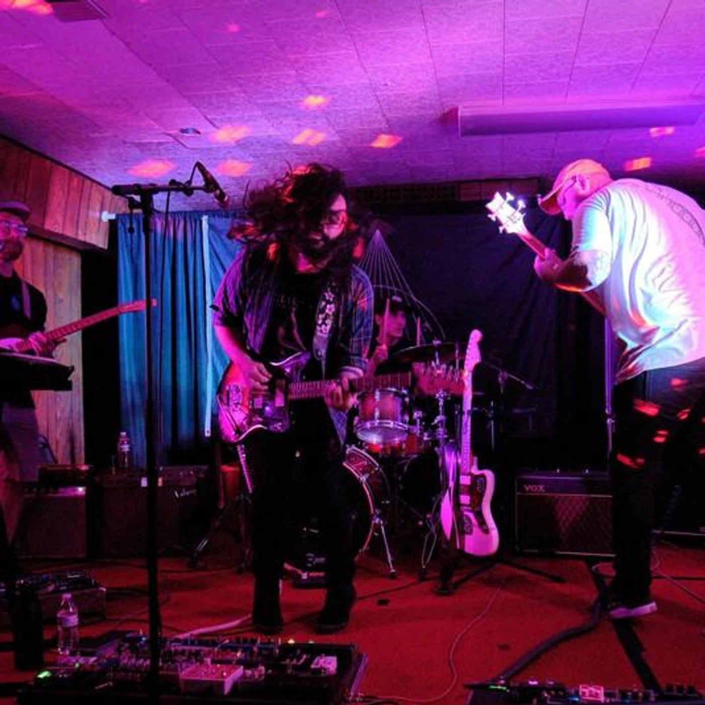 SPACESHIPS Brand Page