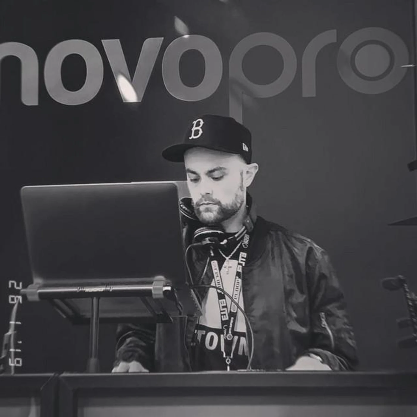 Statik Link Brand Page