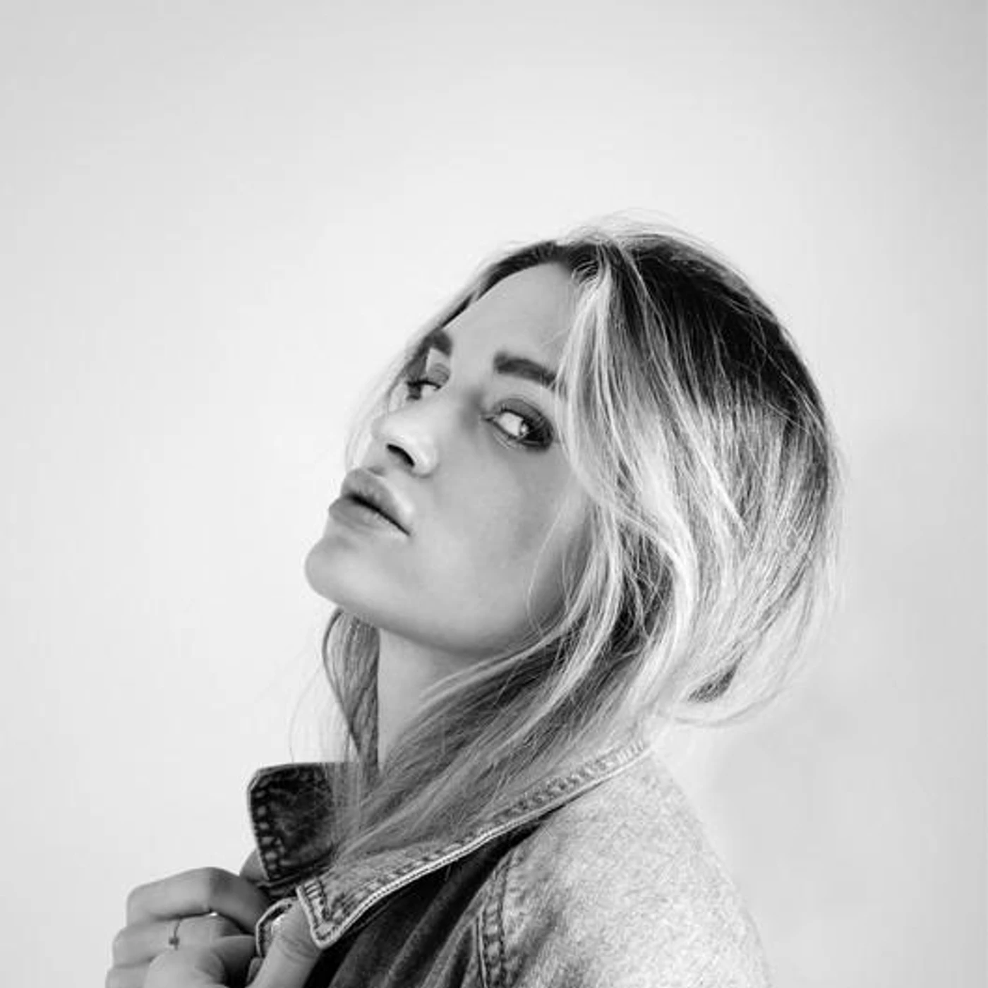 Stefanie Raschke Brand Page