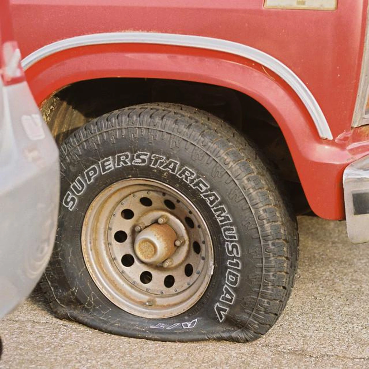 Superstar Famus1day Brand Page