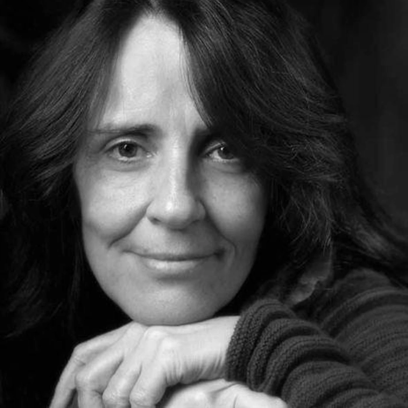 Suzzy Roche Brand Page