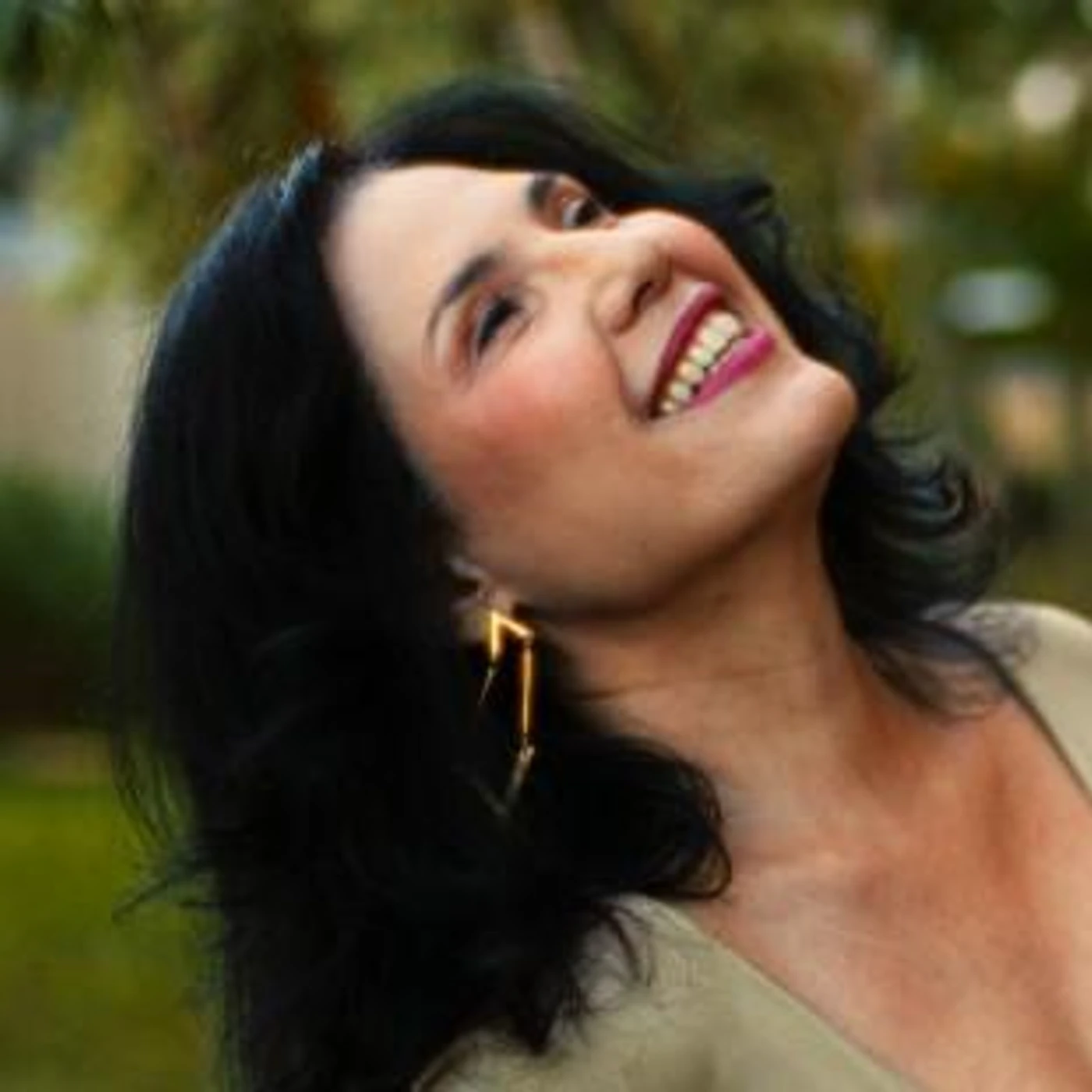 Márcia Tauil Brand Page