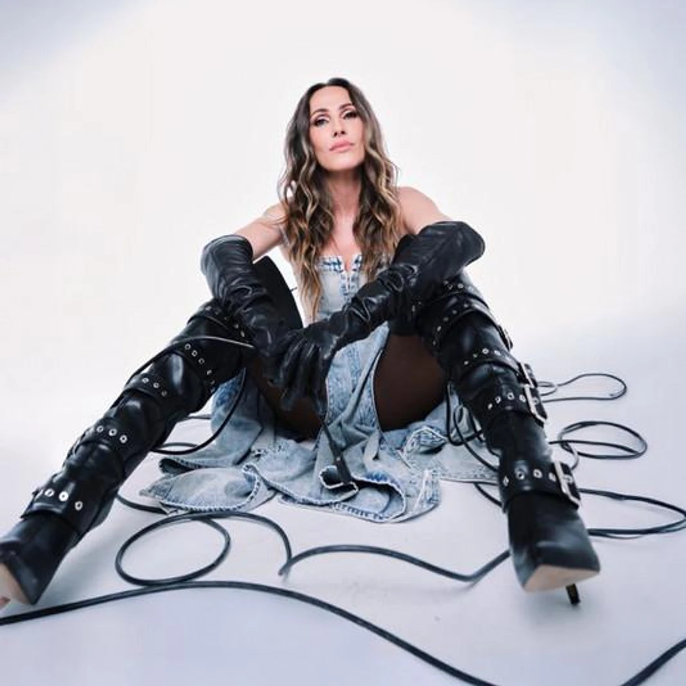 Malú Brand Page