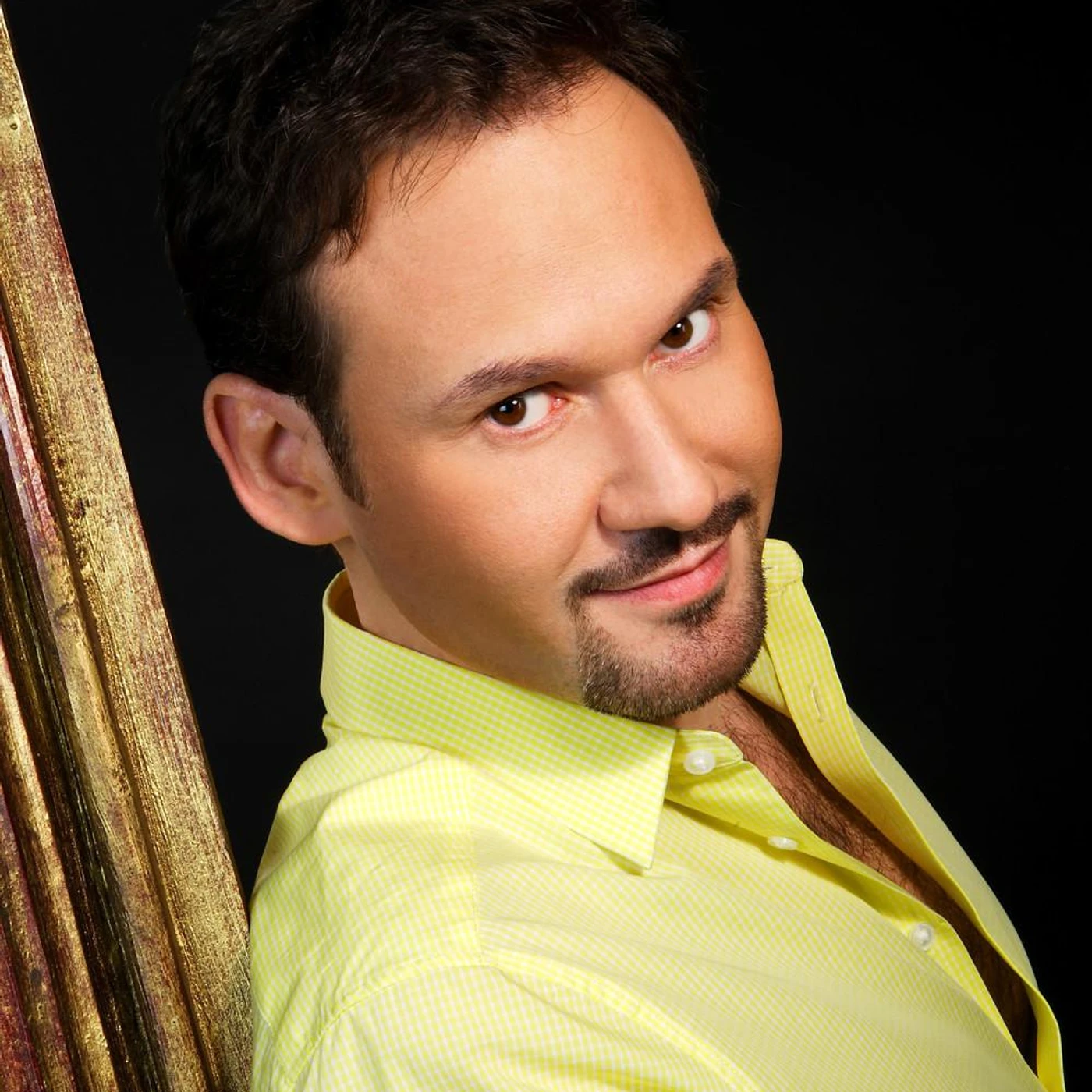 Mariusz Kwiecien Brand Page