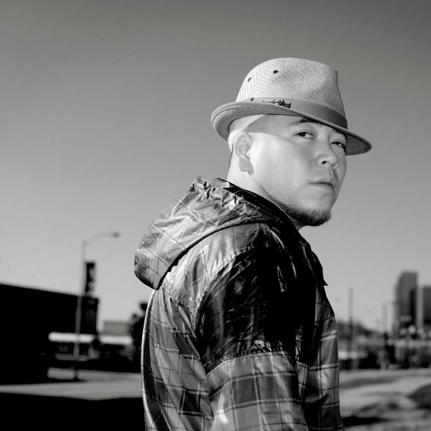 Martin Jondo Brand Page