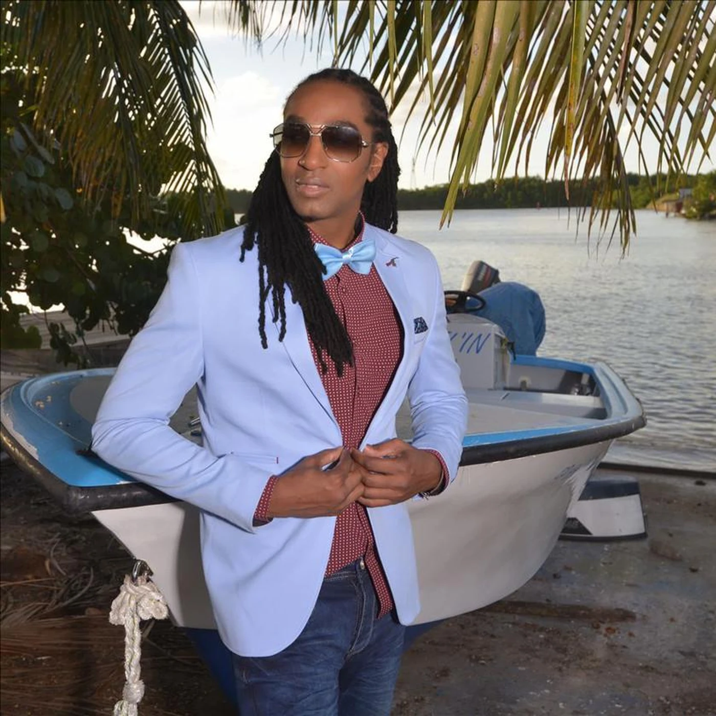 Medhy Custos Brand Page