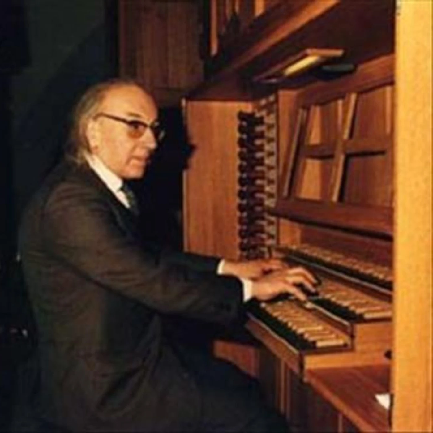 Michel Chapuis Brand Page