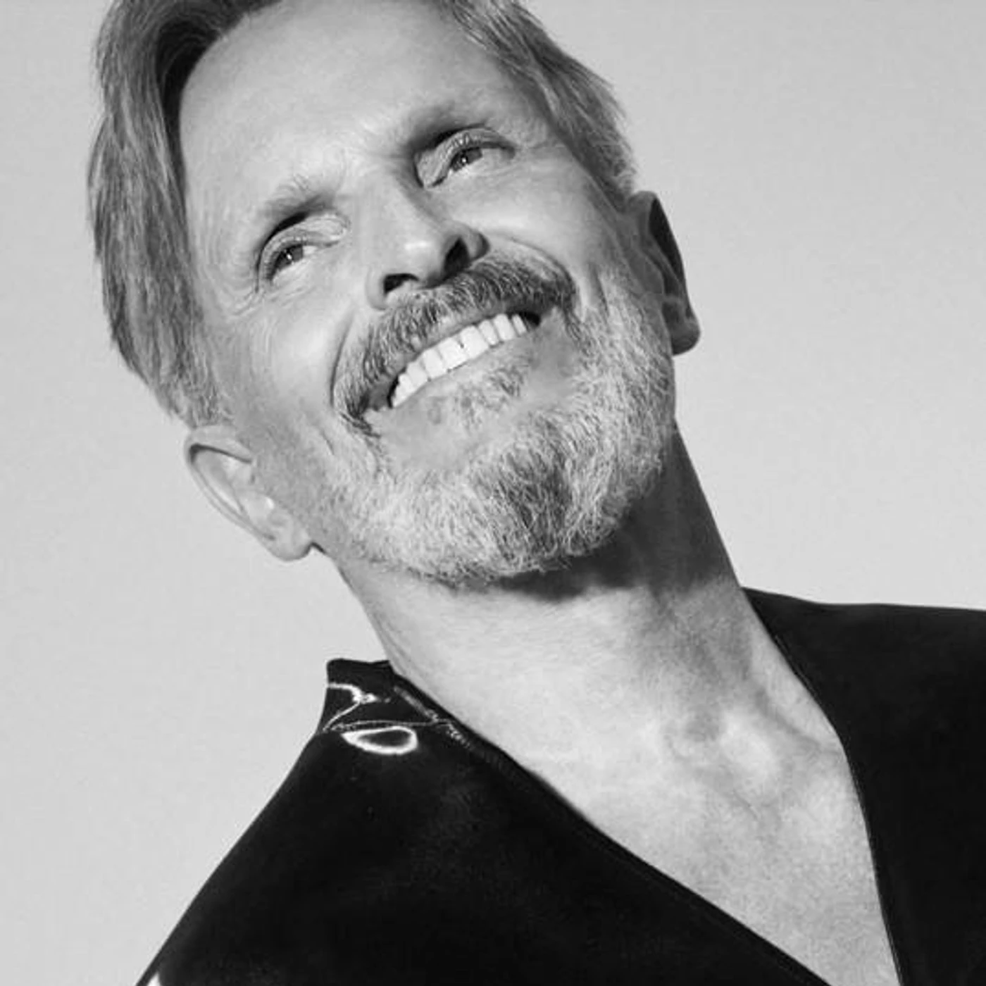 Miguel Bosé Brand Page