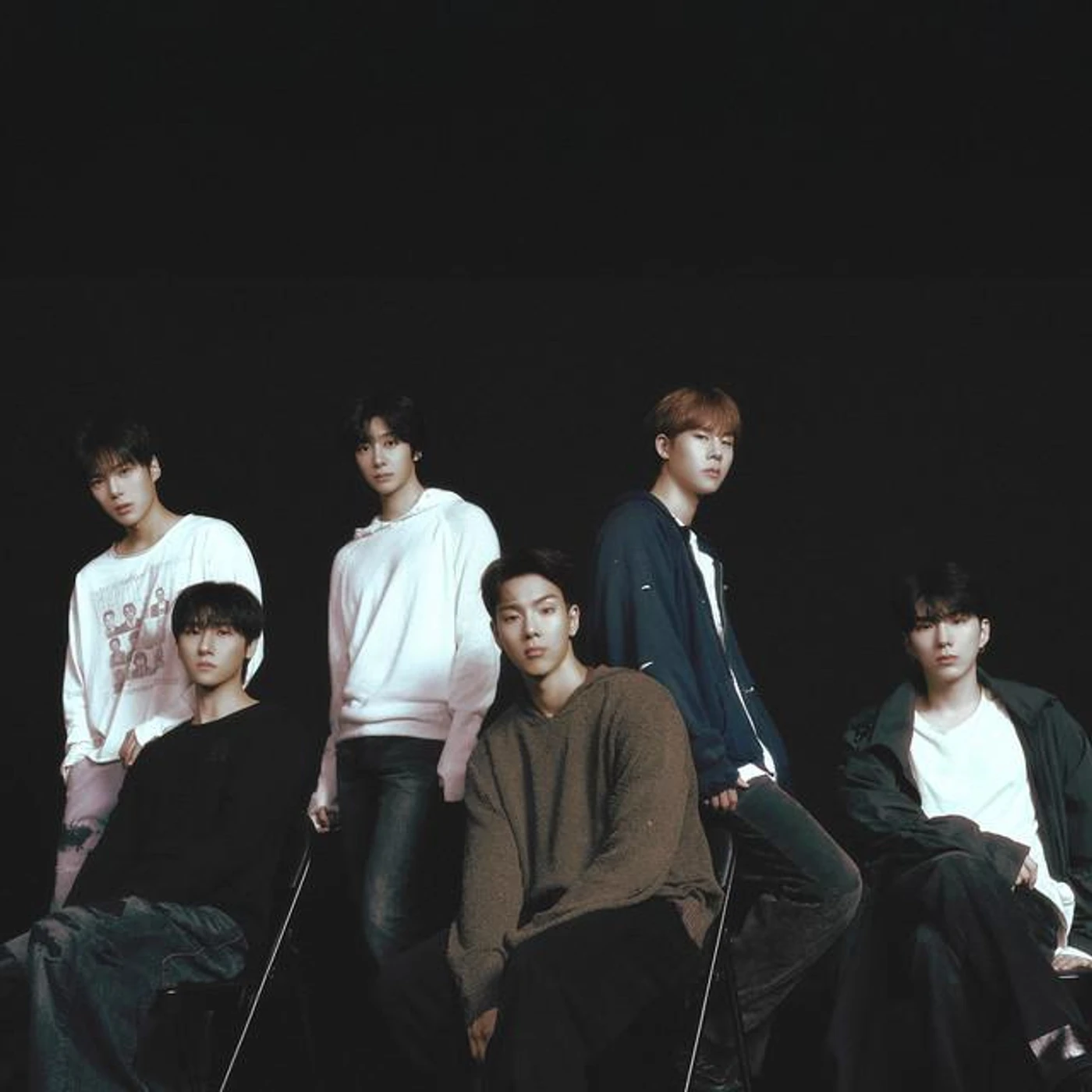 MONSTA X Brand Page