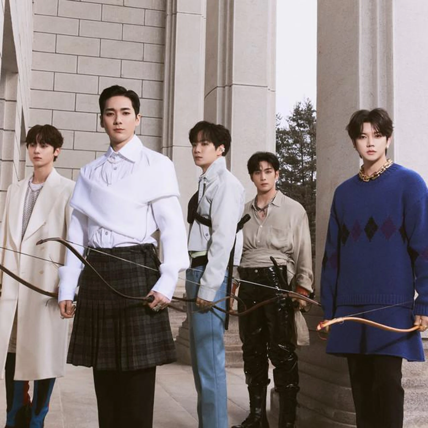 NU'EST (뉴이스트) Brand Page