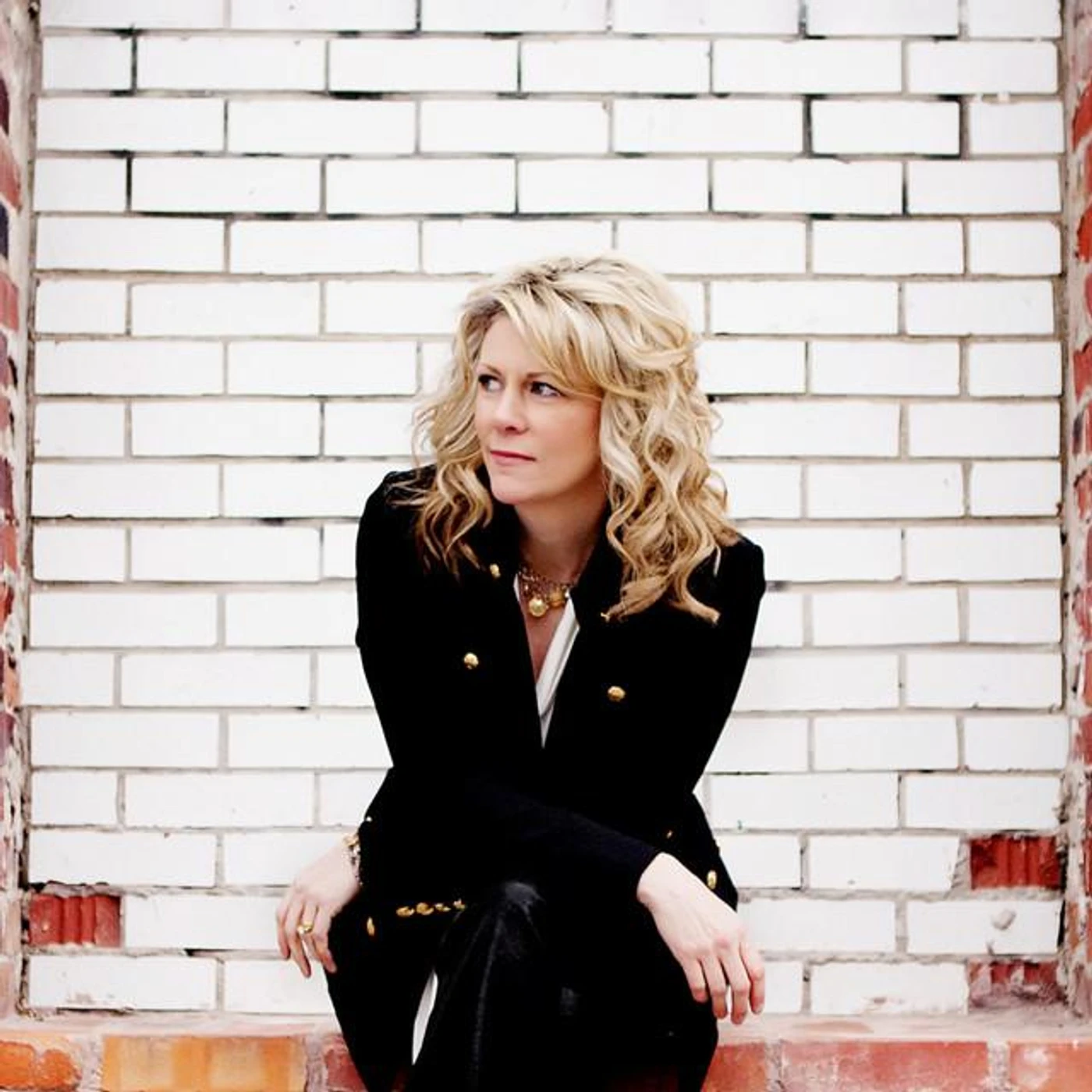 Natalie MacMaster Brand Page