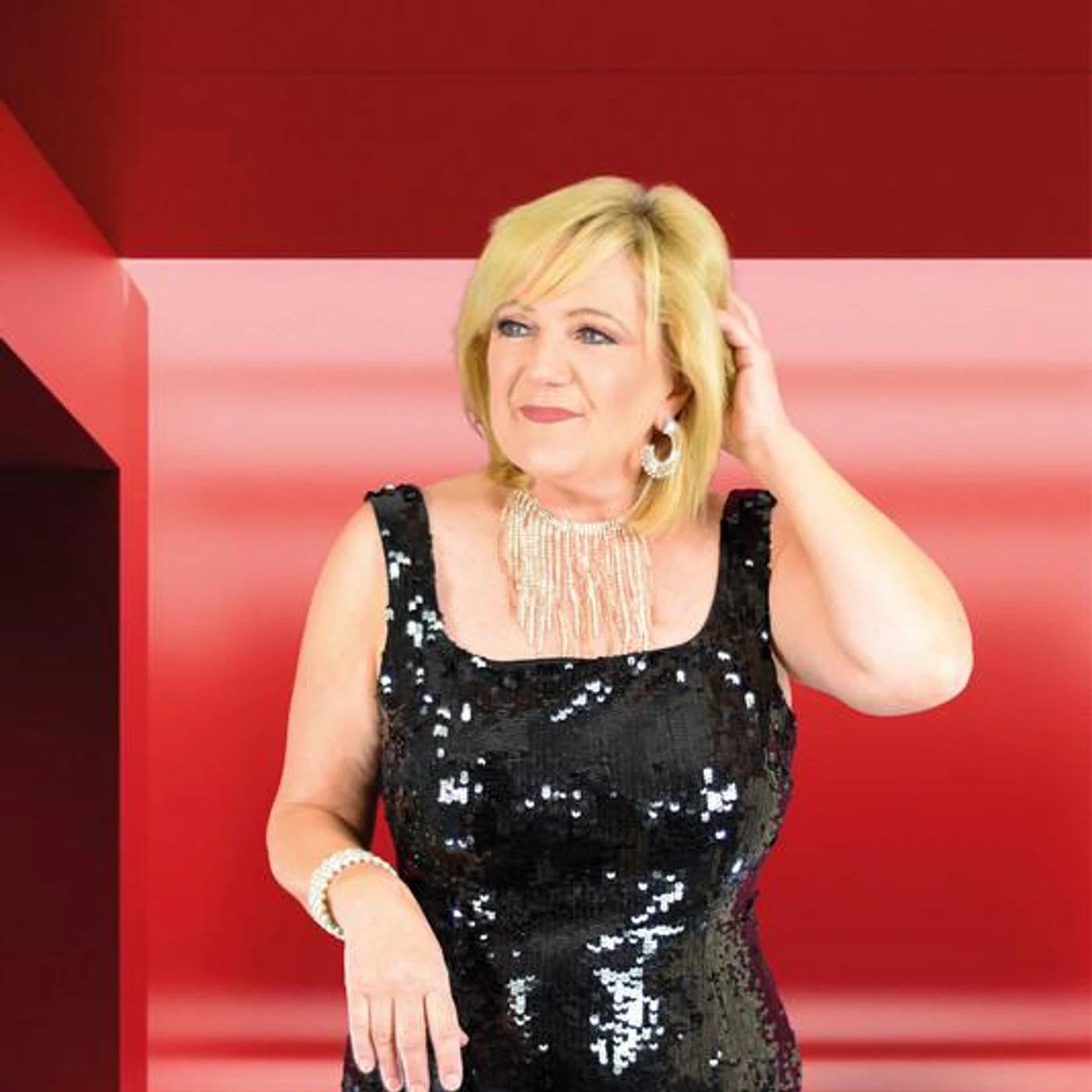 Nicki French