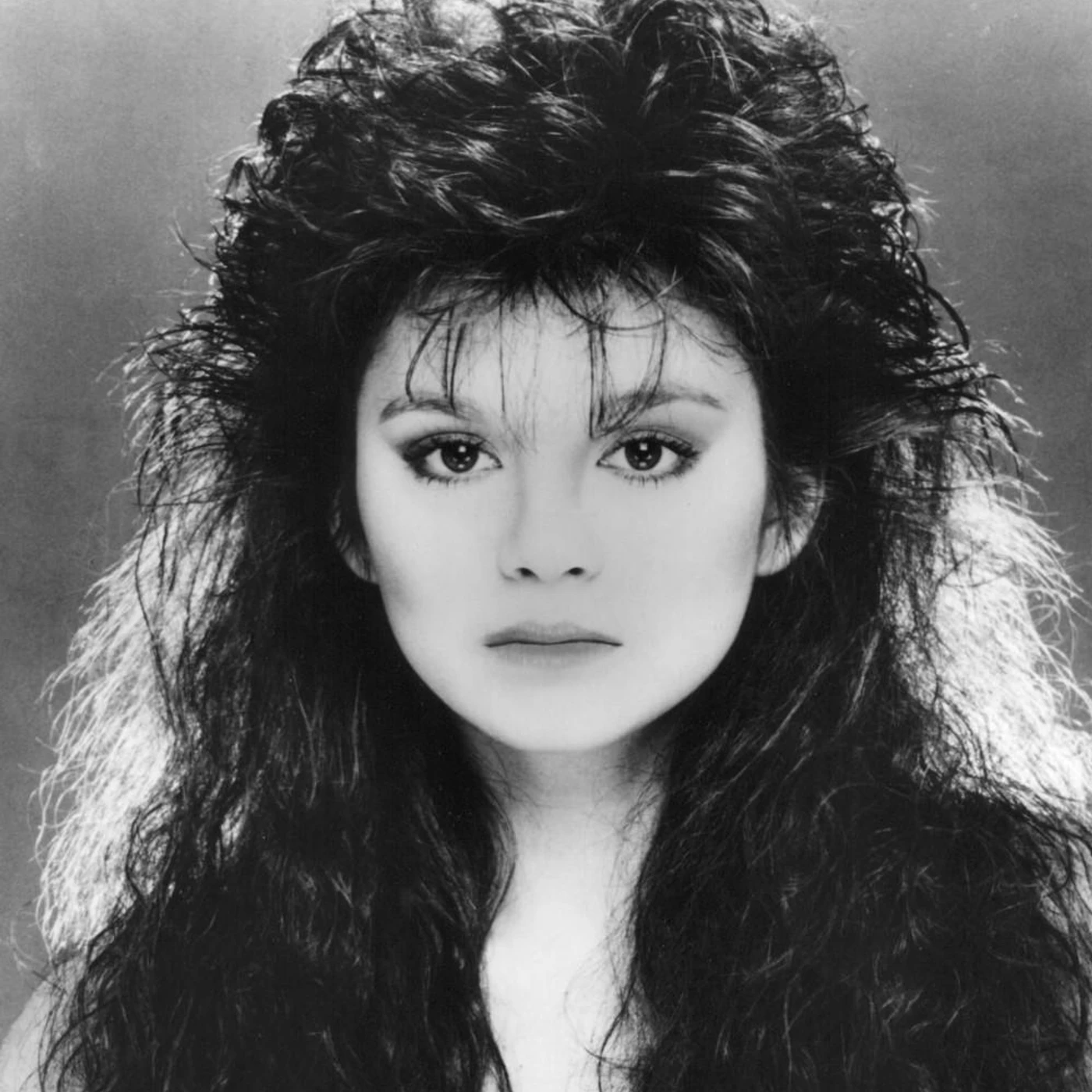 Nia Peeples Brand Page