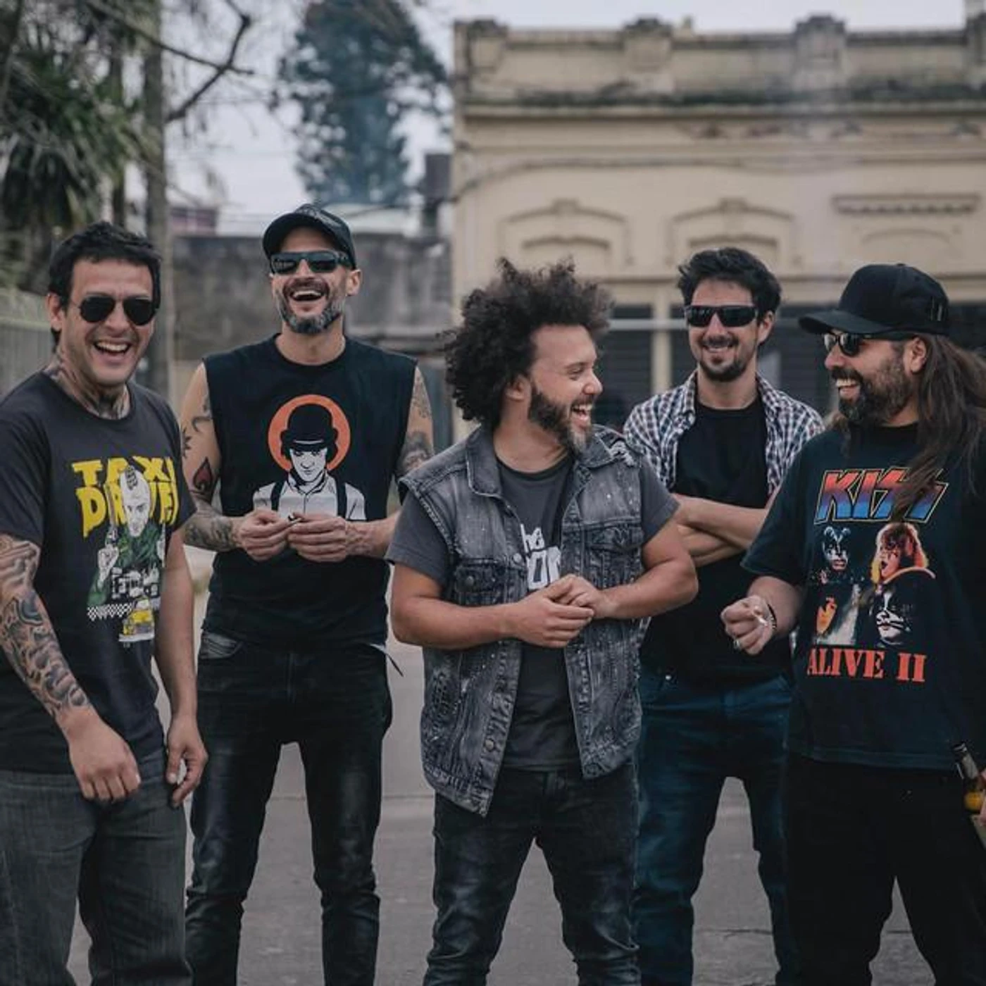 Once Tiros Brand Page