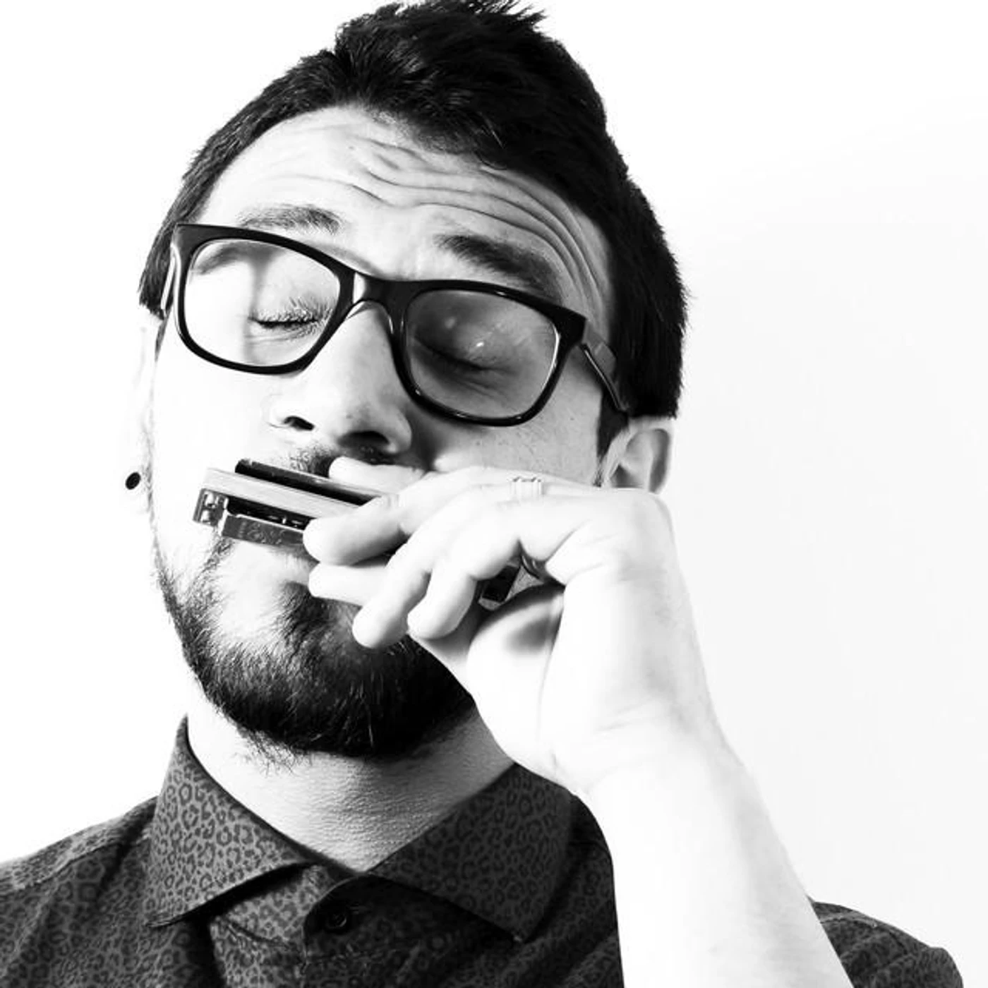 Alejandro Yaques Brand Page
