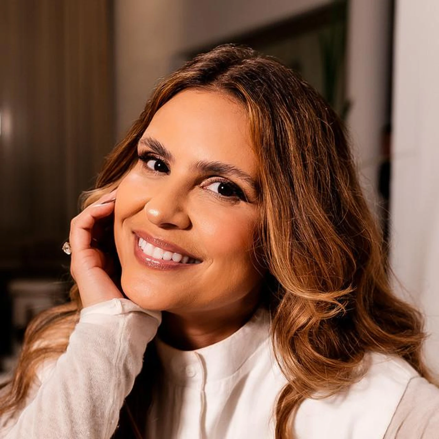Aline Barros Brand Page