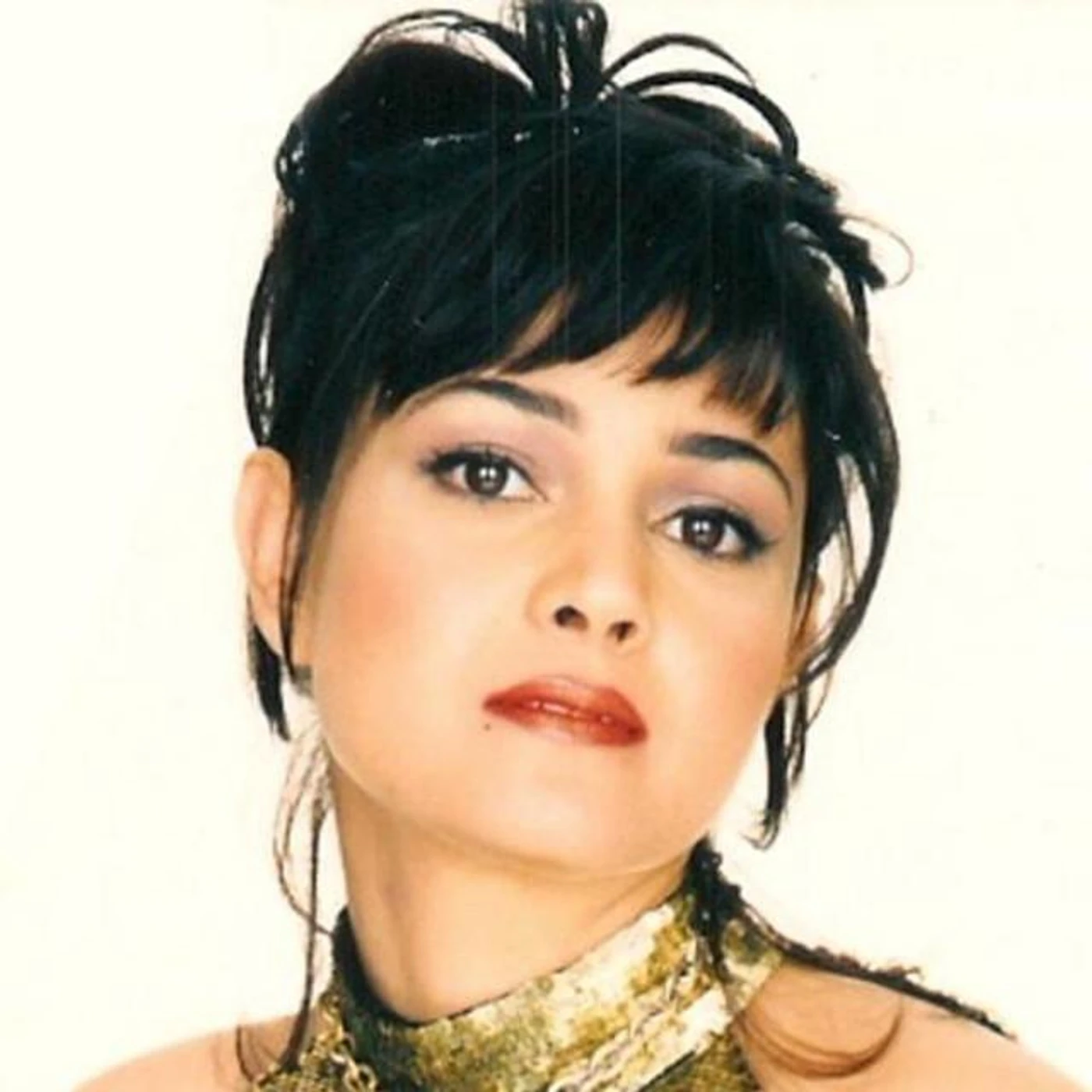 Alisha Chinai Brand Page