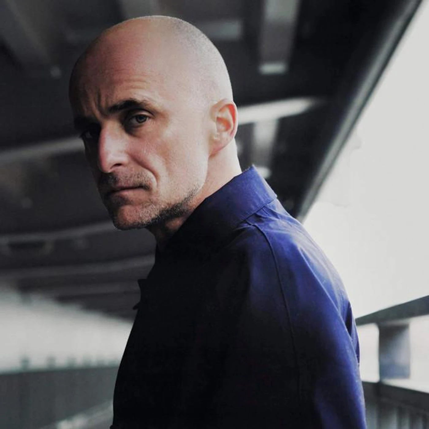 Artur Rojek Brand Page