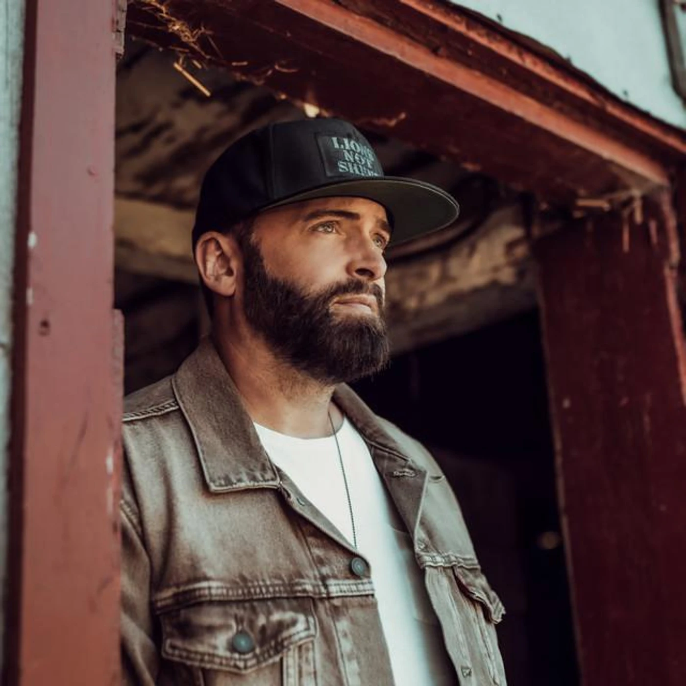 Dean Brody Brand Page