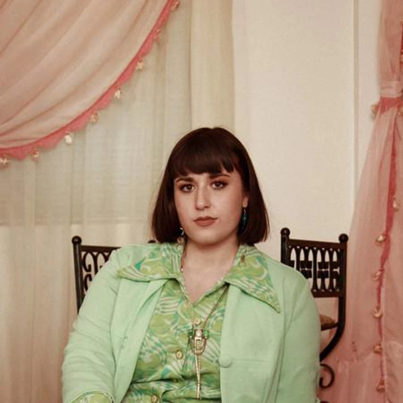 Caroline Savoie Brand Page