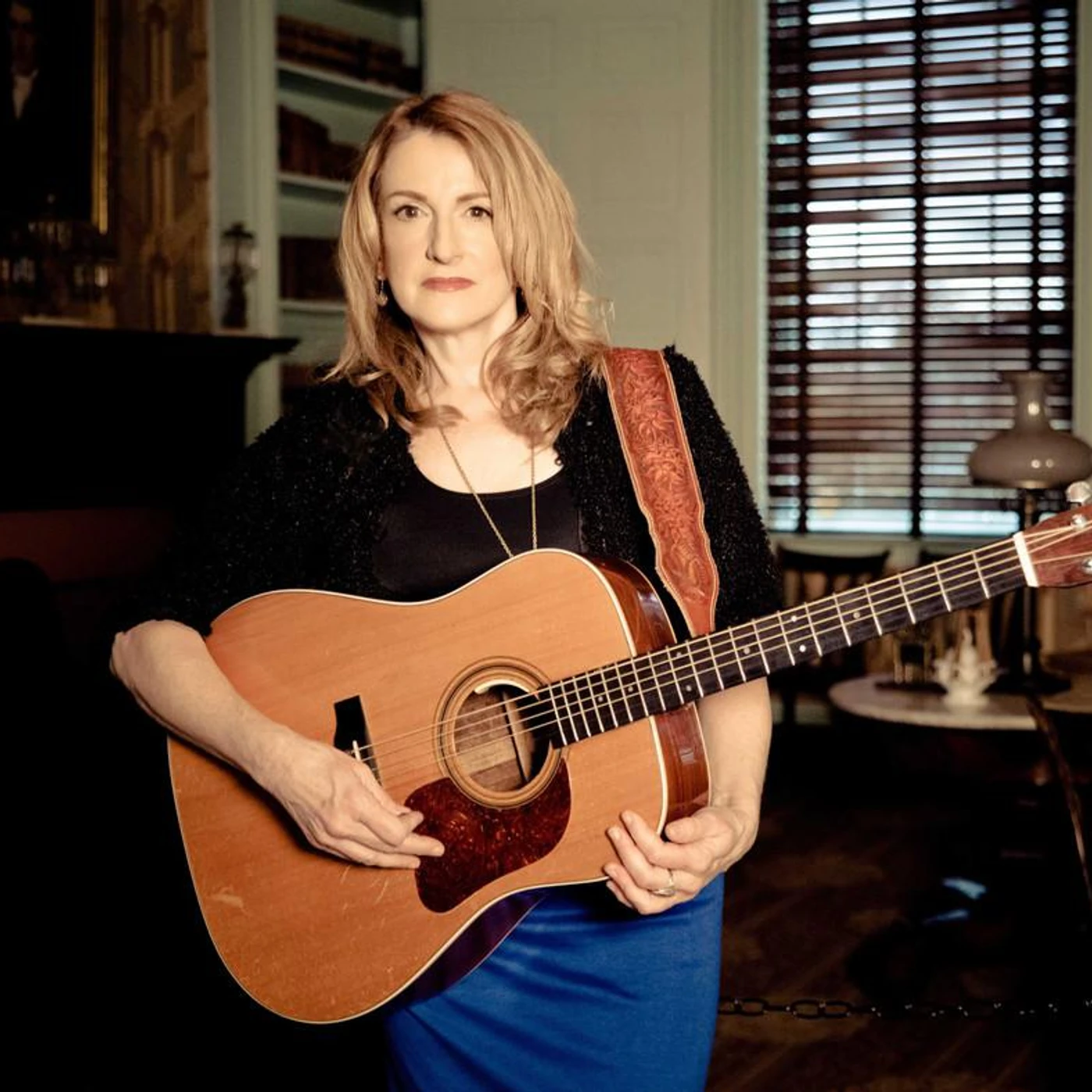 Claire Lynch Brand Page
