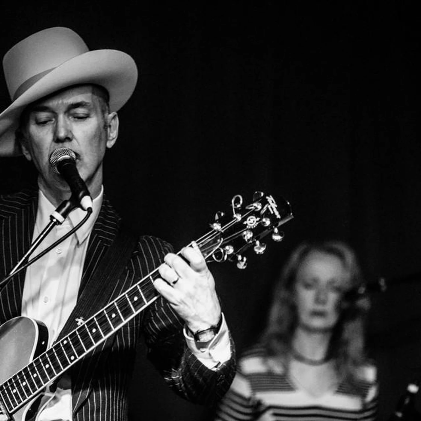 Dave Graney Brand Page