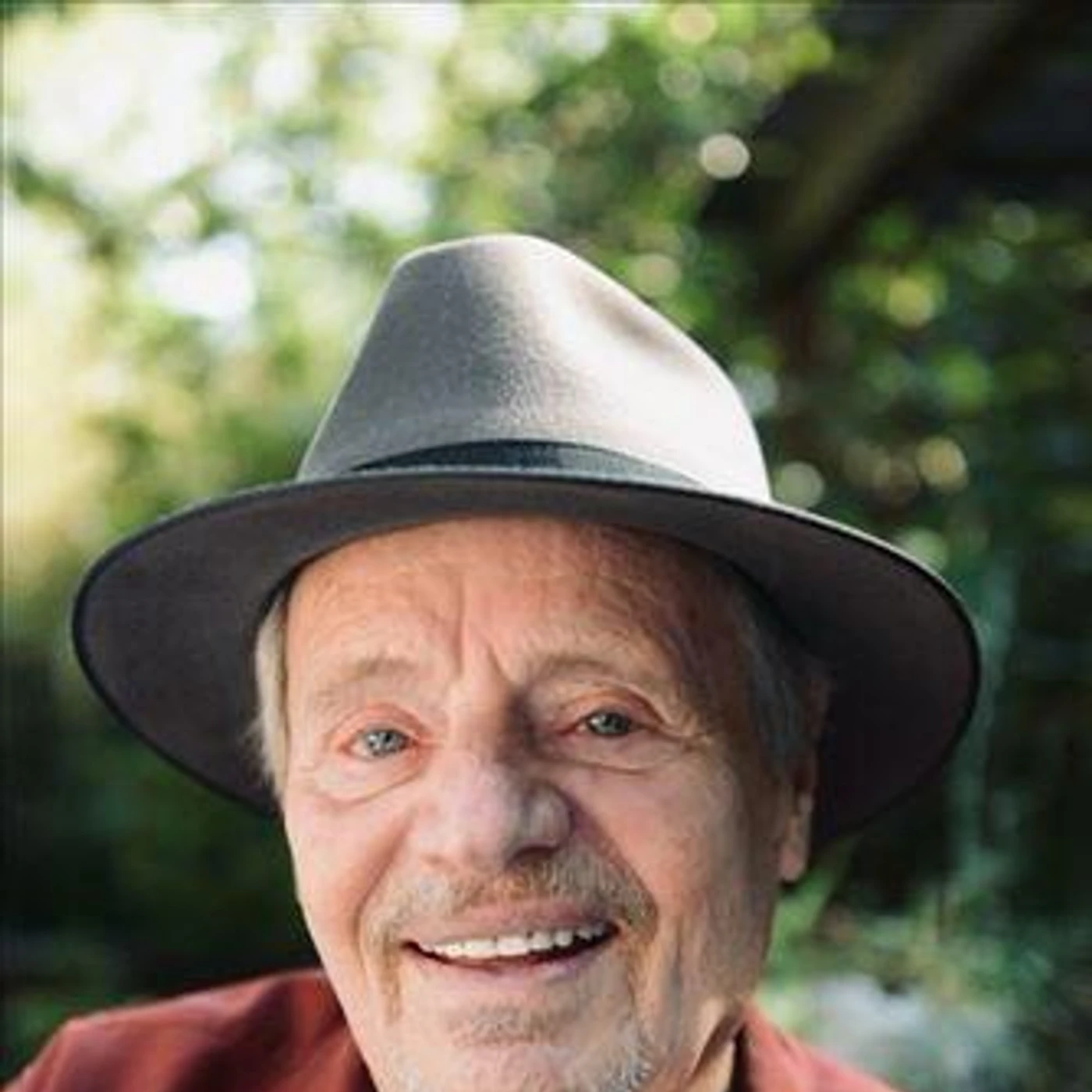 Delbert McClinton Brand Page