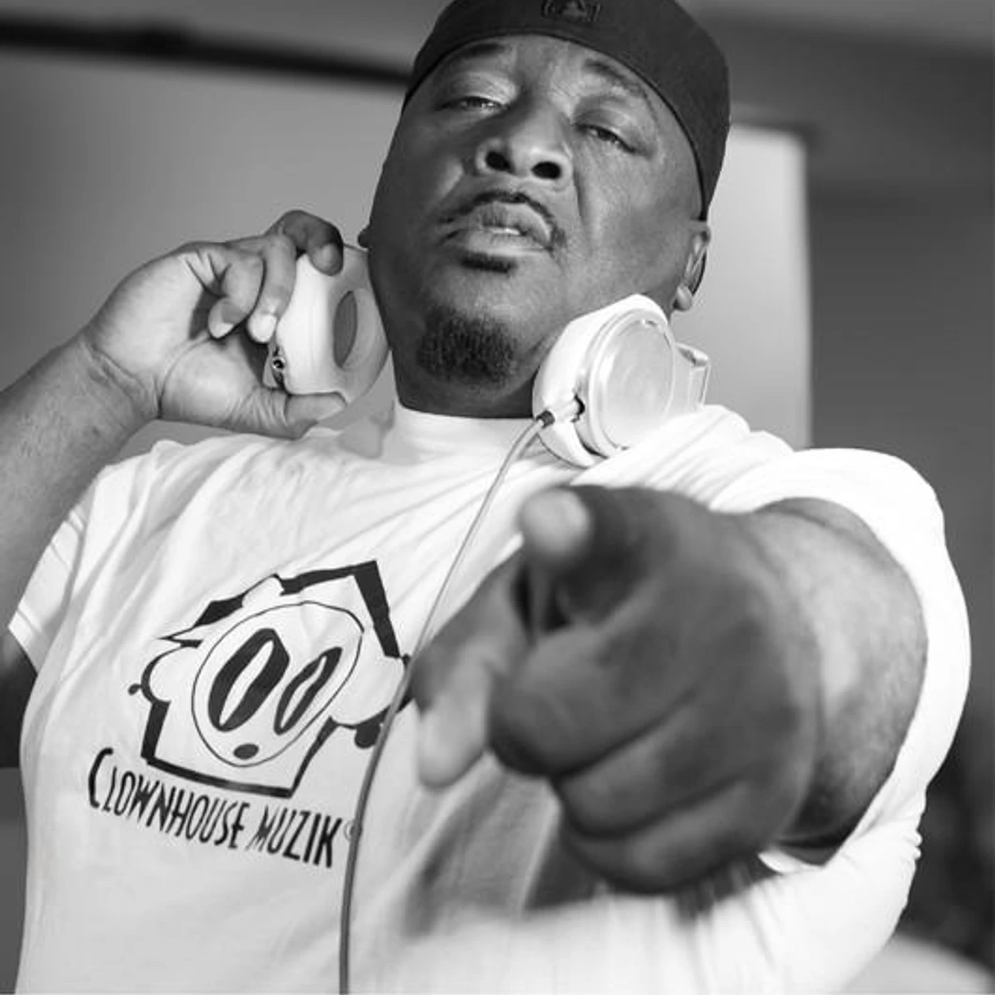 Dj Thadz Brand Page