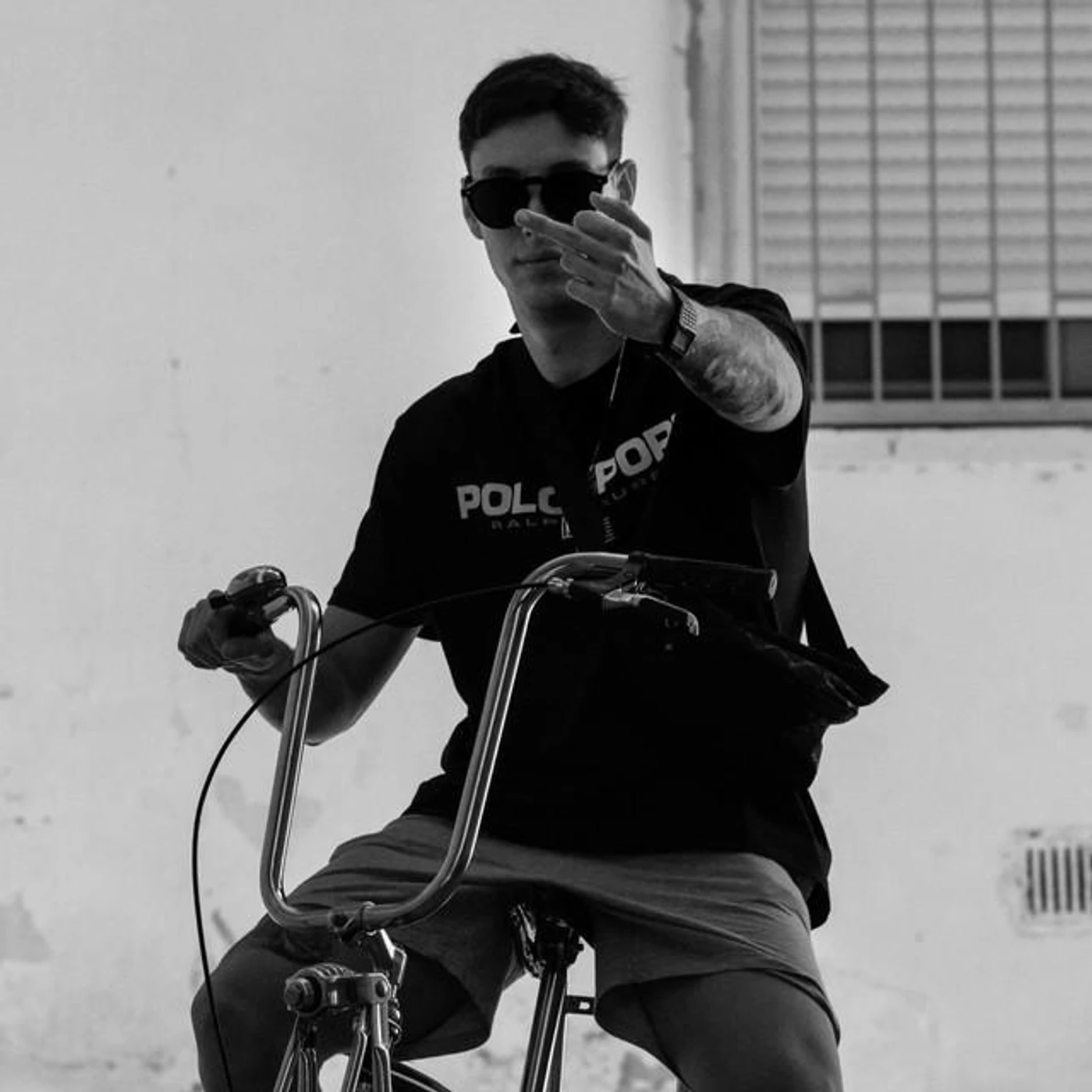 Ezdo Marchito Brand Page