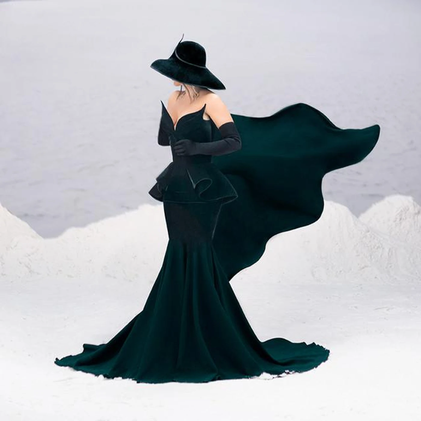Elissa Brand Page