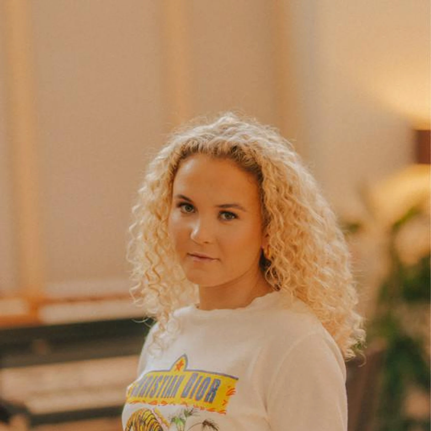 Emma Steinbakken Brand Page
