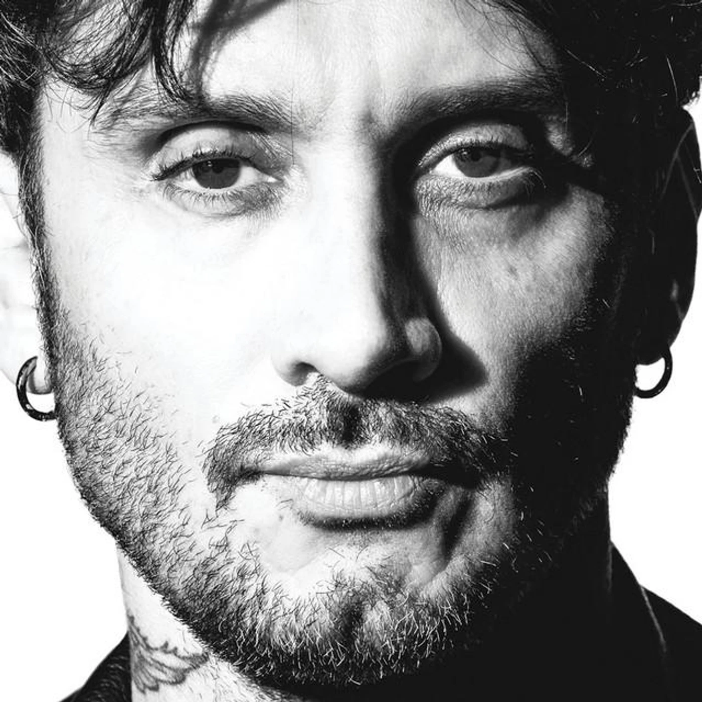 Fabrizio Moro Brand Page