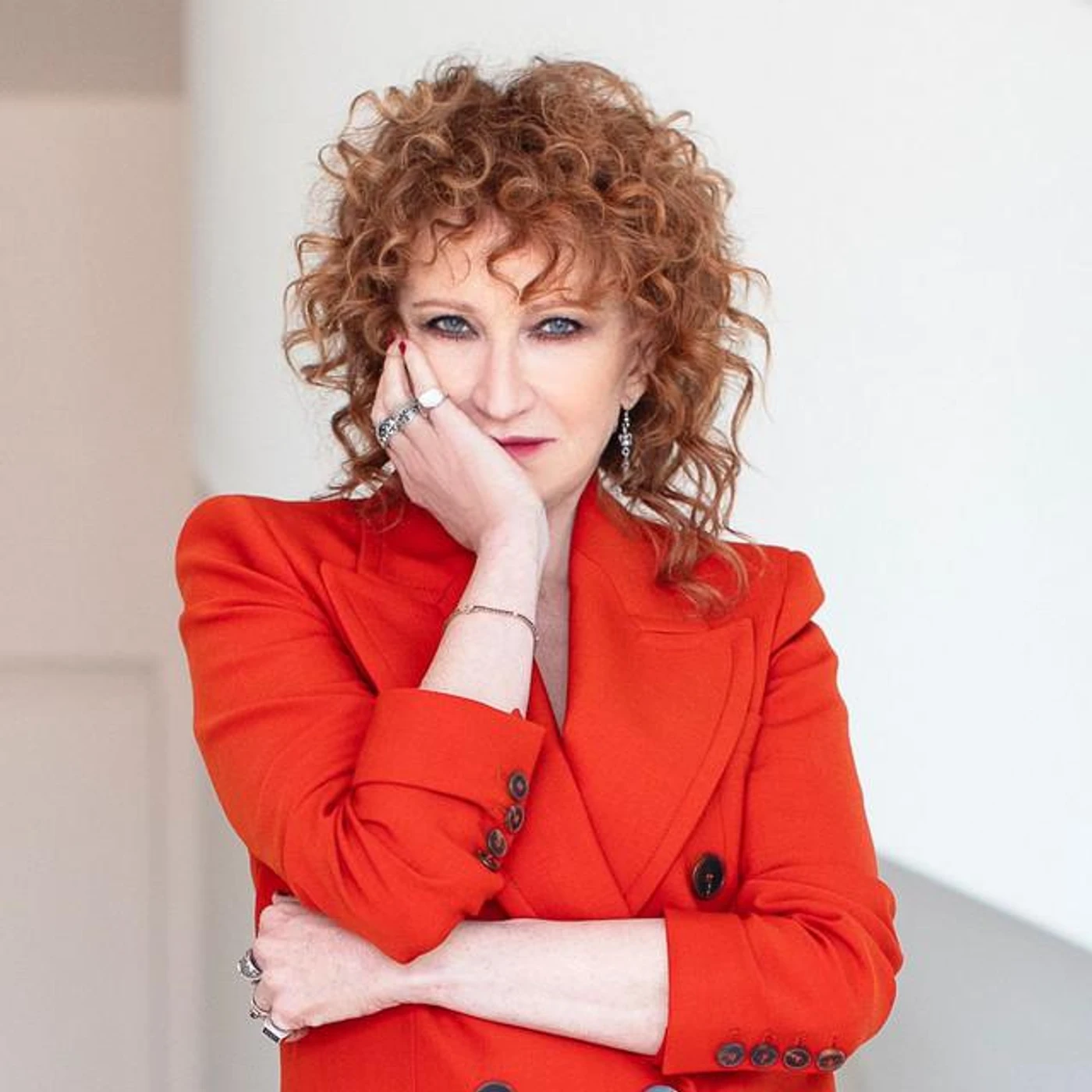 Fiorella Mannoia Brand Page