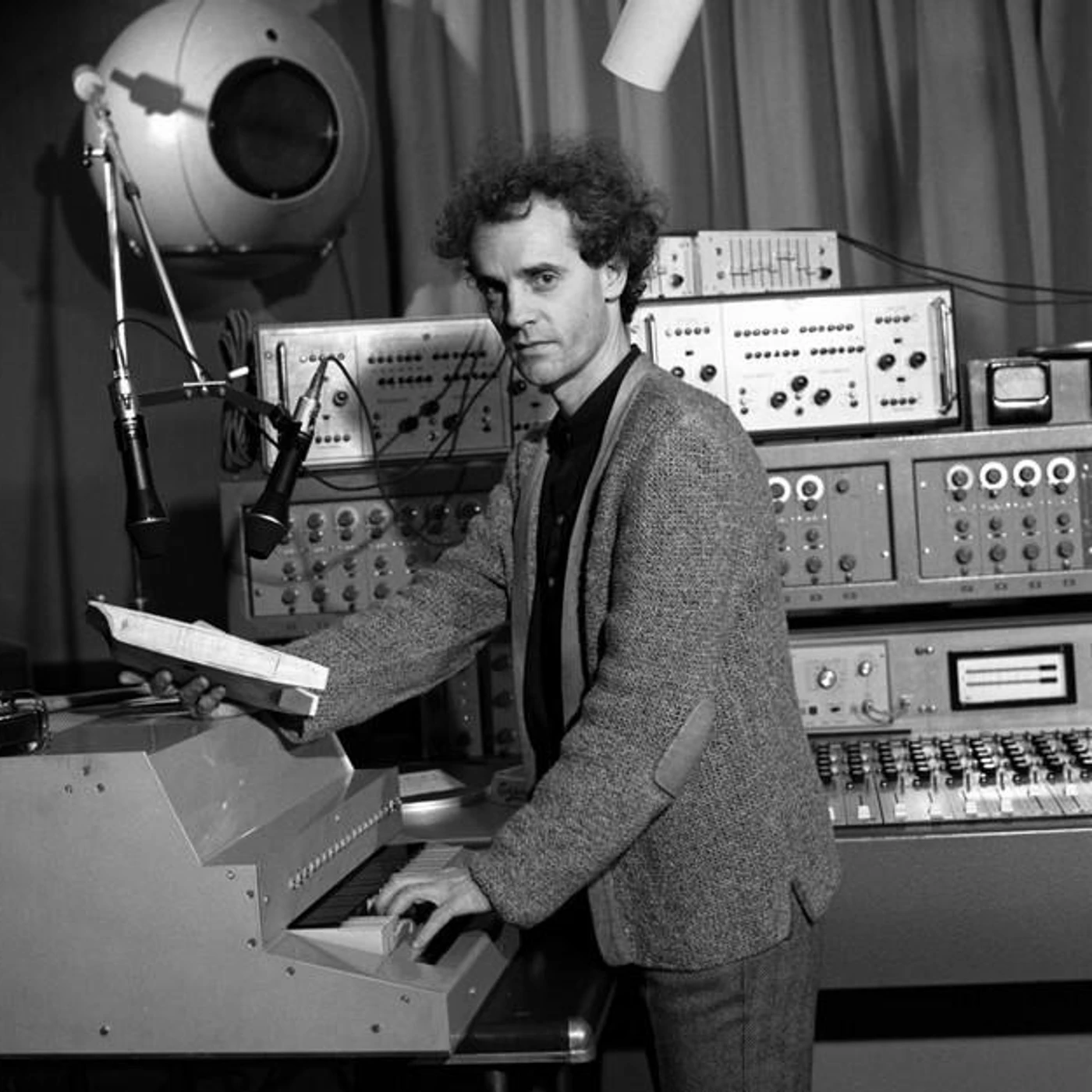 François Bayle Brand Page