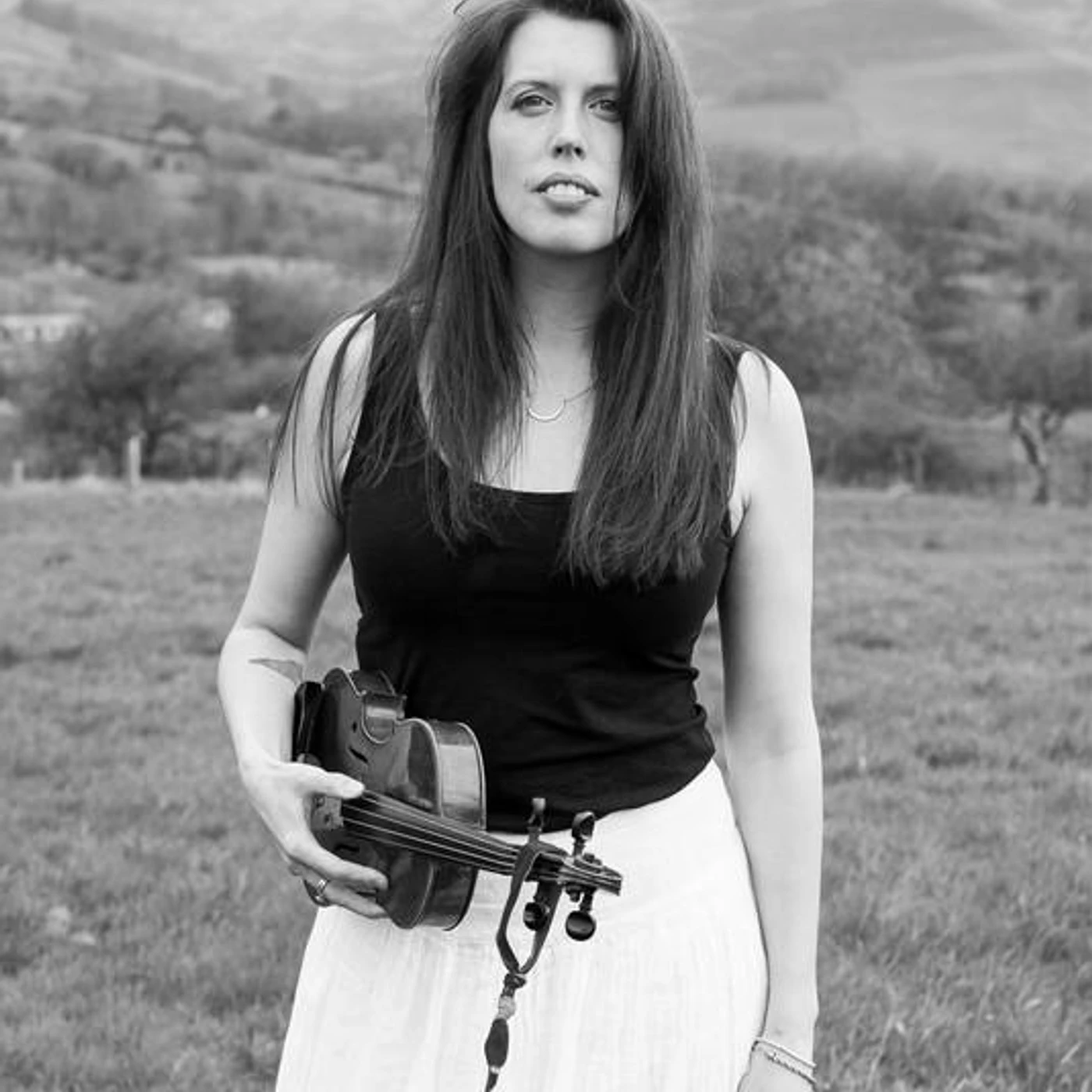 Bella Hardy Brand Page