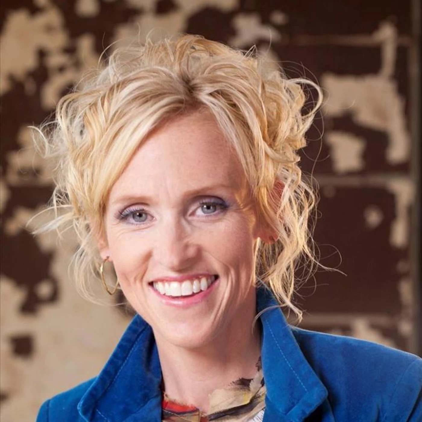 Hilary Weeks Brand Page