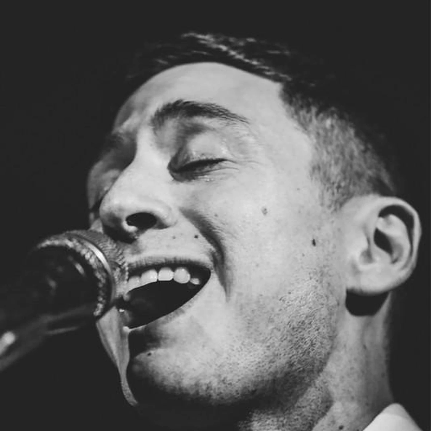 Joey Dosik