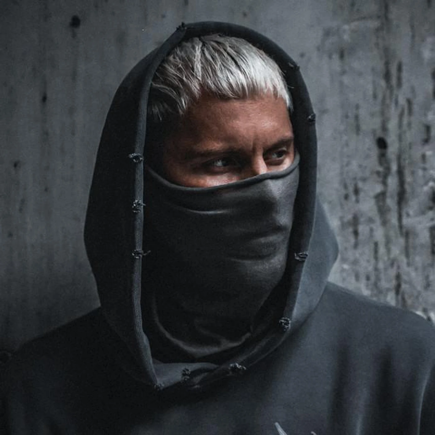 KAAZE Brand Page