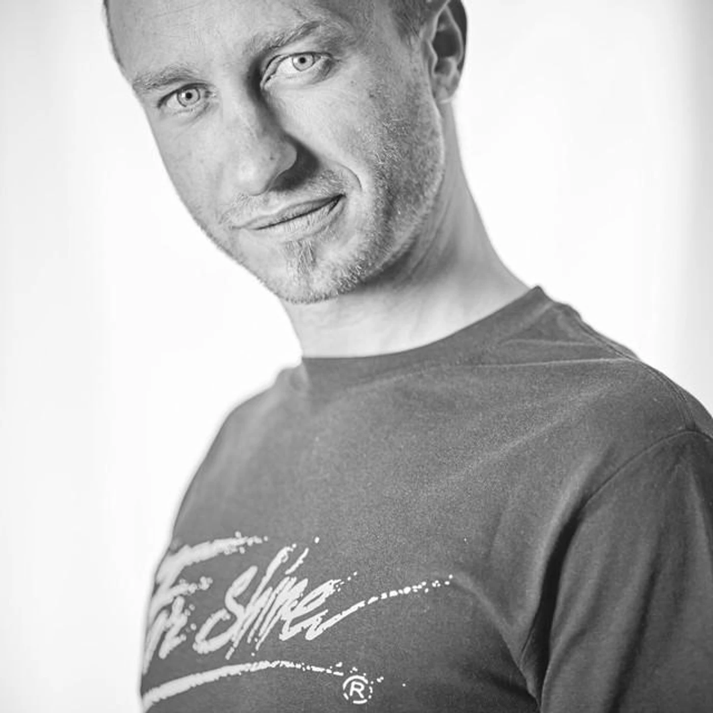 Kanike Brand Page