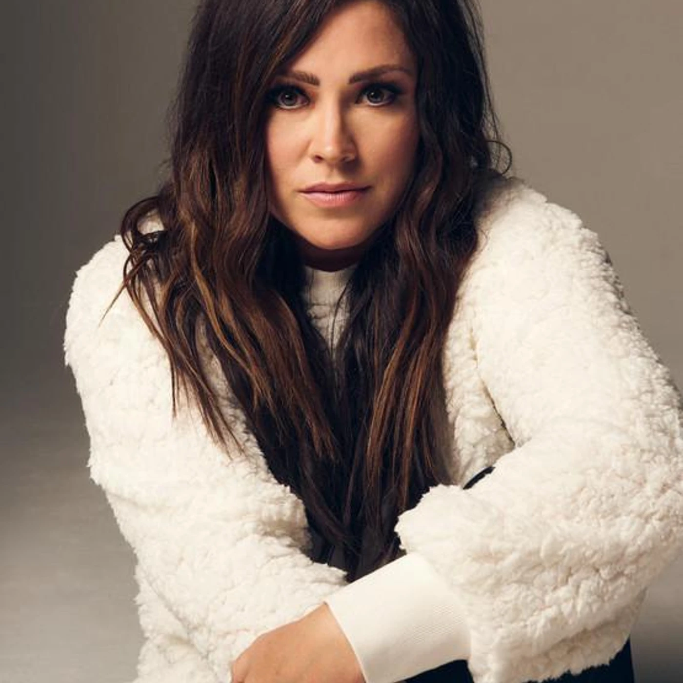 Kari Jobe Brand Page