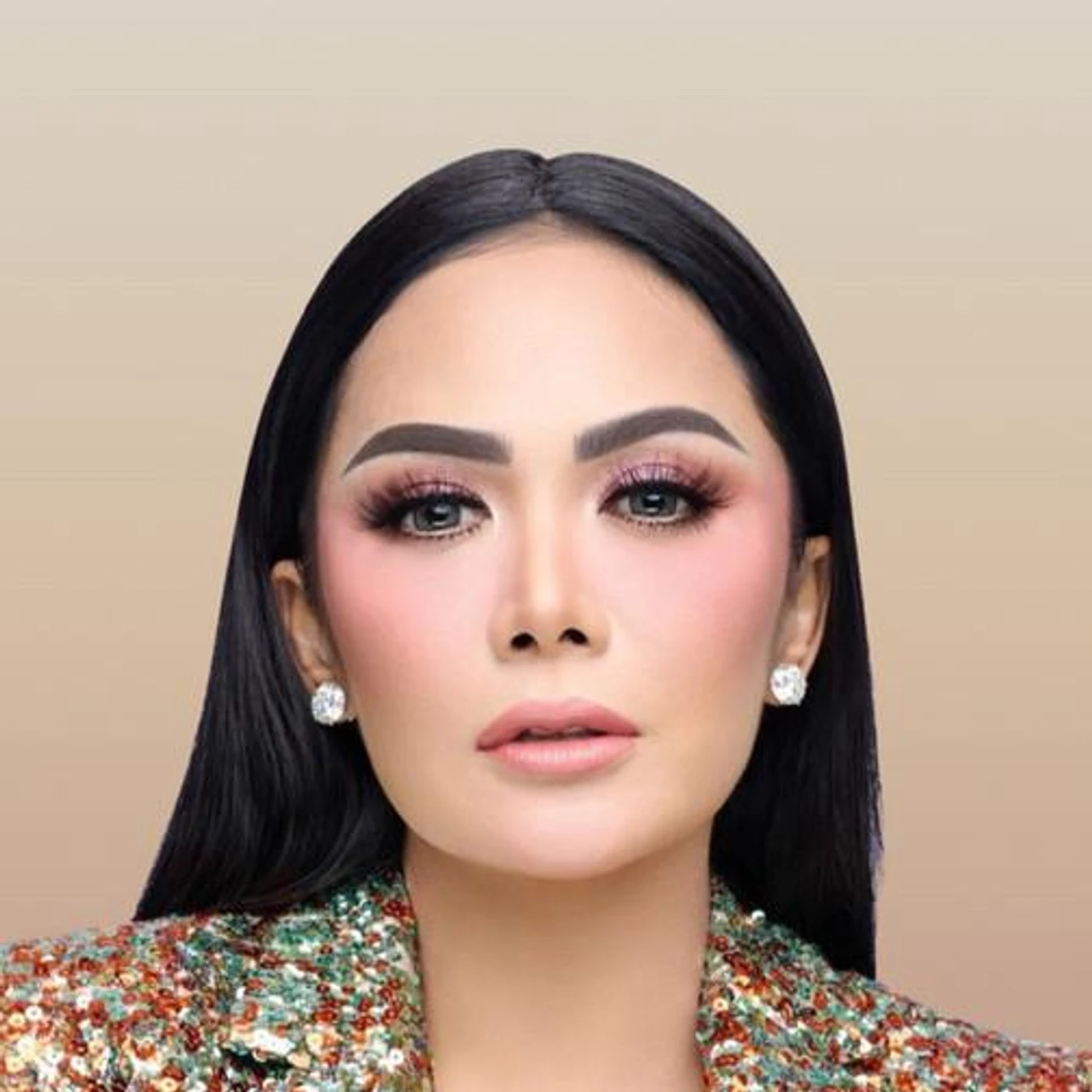 Kris Dayanti Brand Page
