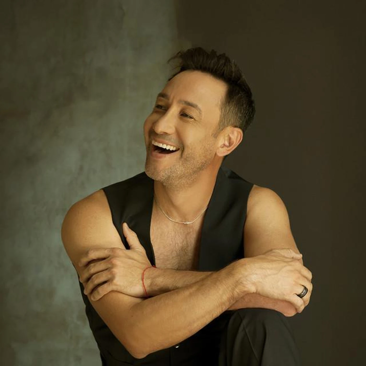Luciano Pereyra Brand Page